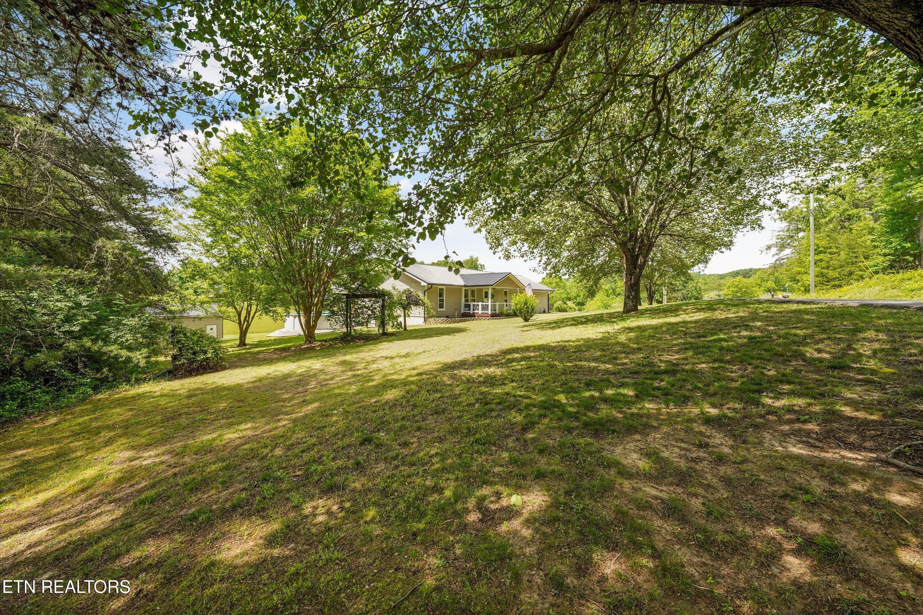 603 Lees Chapel Road Sweetwater TN 37874