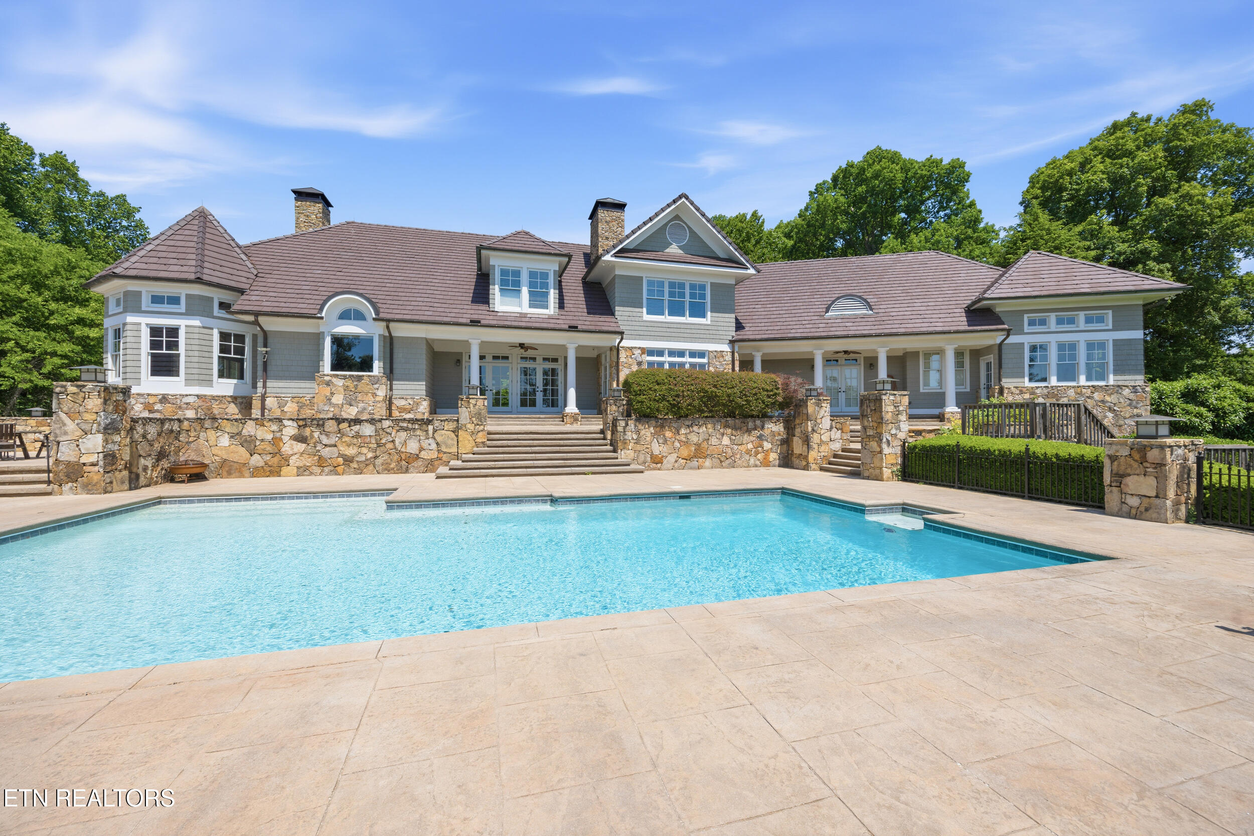 1304 Copperstone Lane Knoxville TN 37922