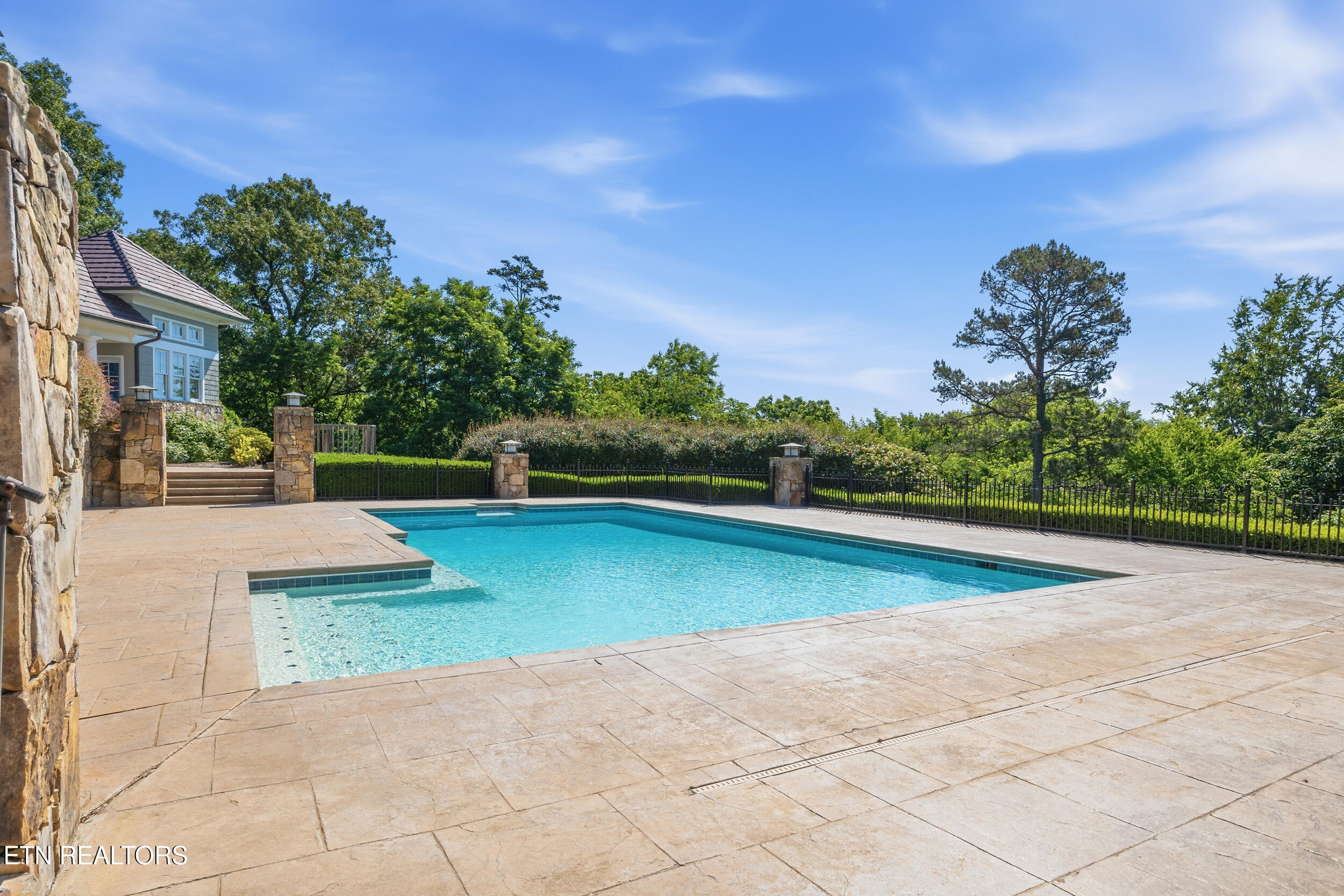 1304 Copperstone Lane Knoxville TN 37922