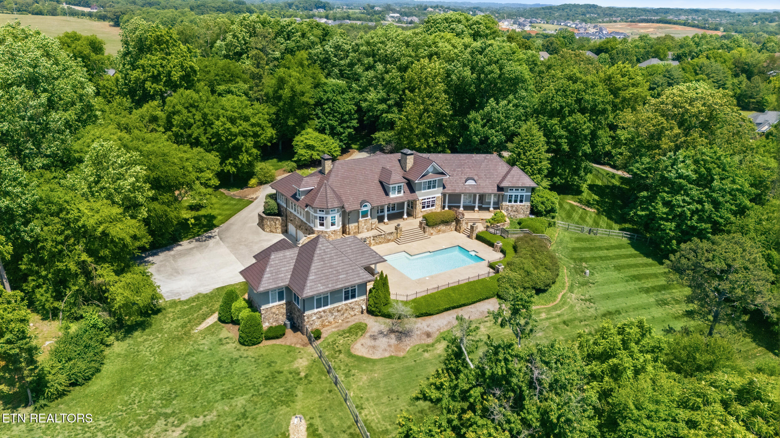1304 Copperstone Lane Knoxville TN 37922
