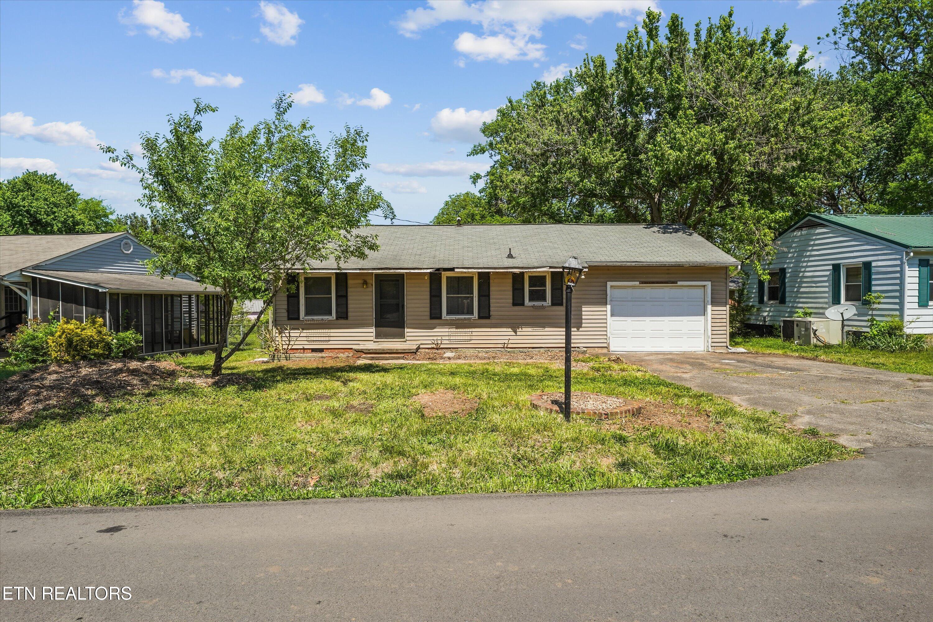 310 Defoe Circle Maryville TN 37804