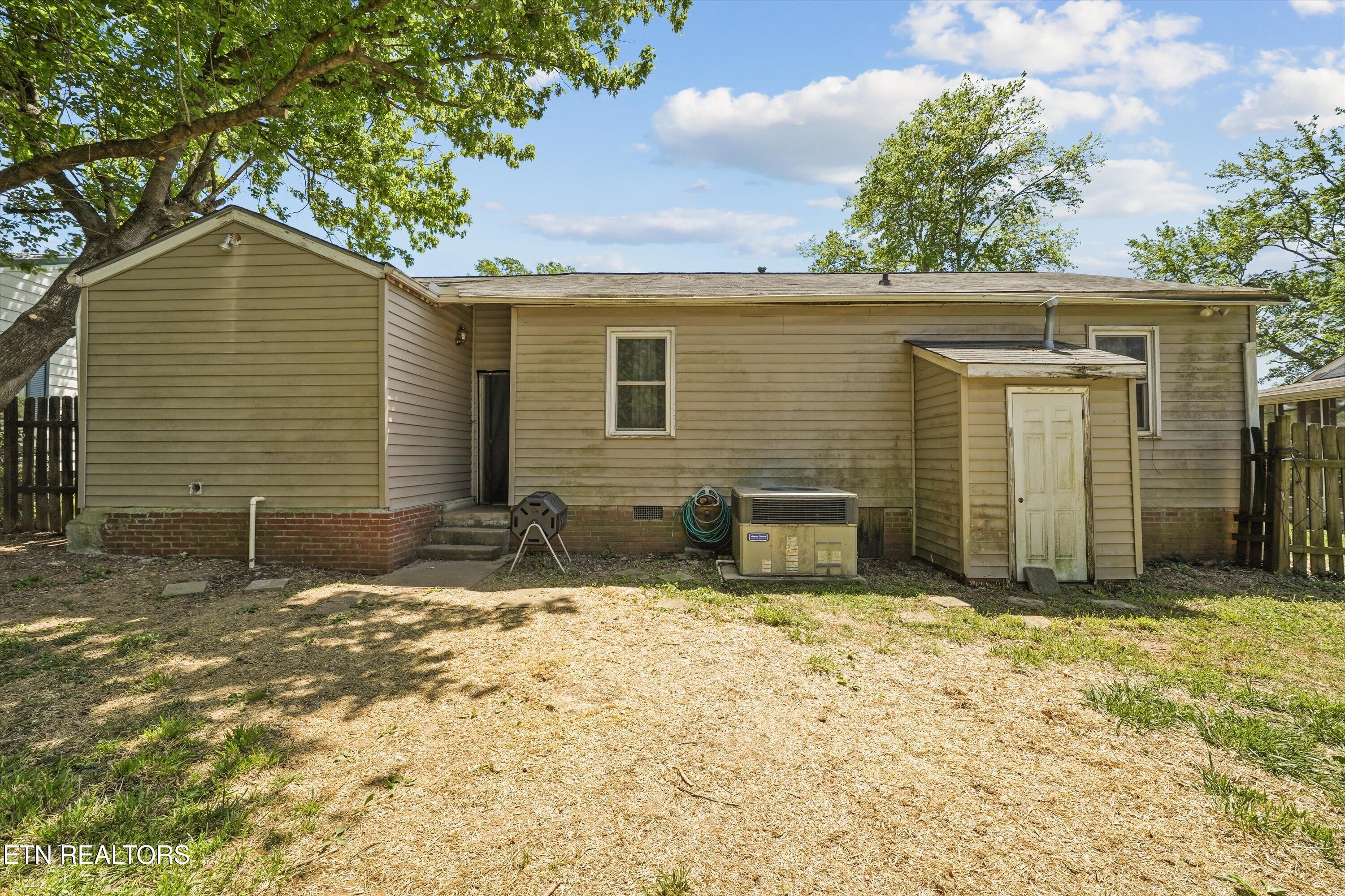 310 Defoe Circle Maryville TN 37804