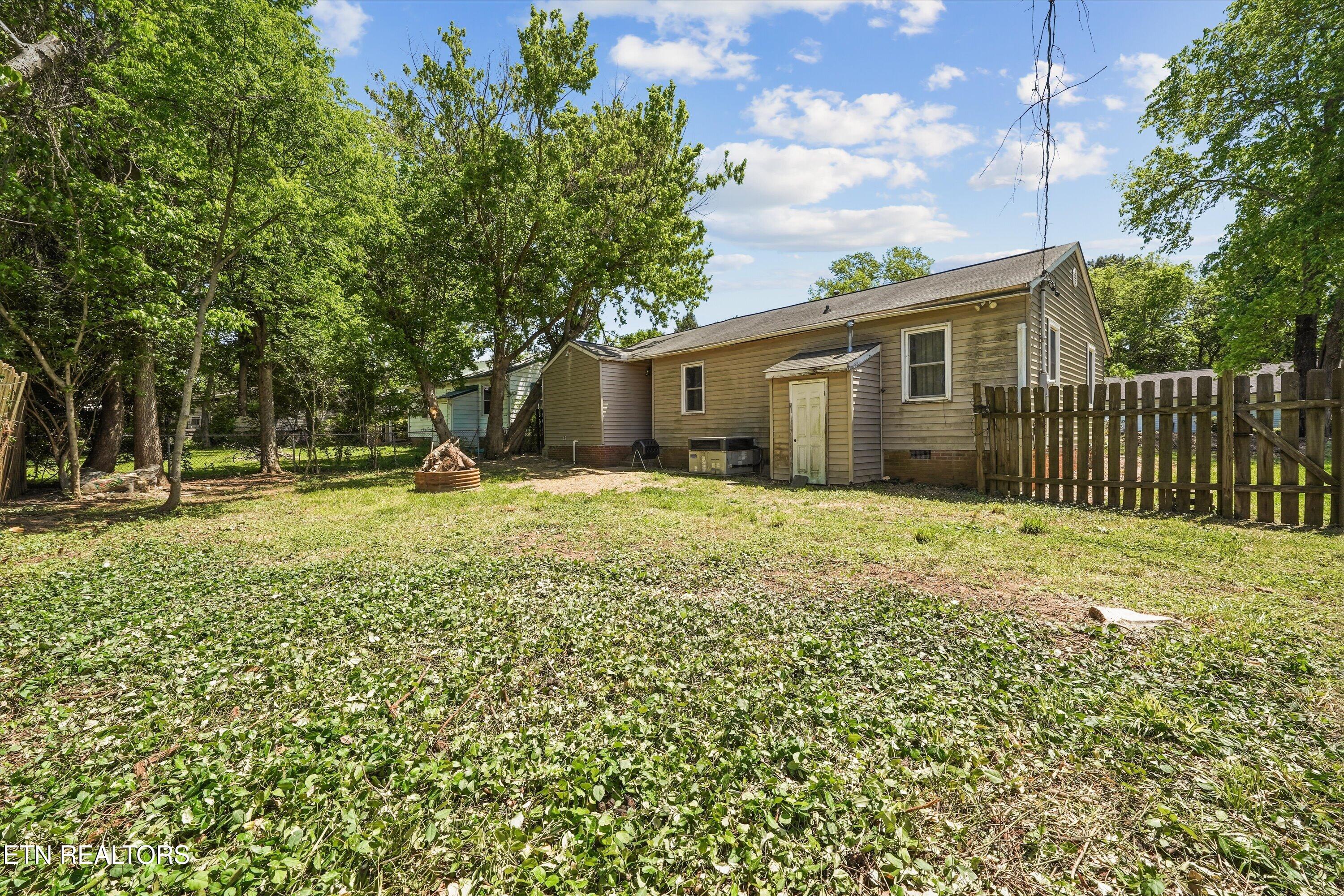 310 Defoe Circle Maryville TN 37804