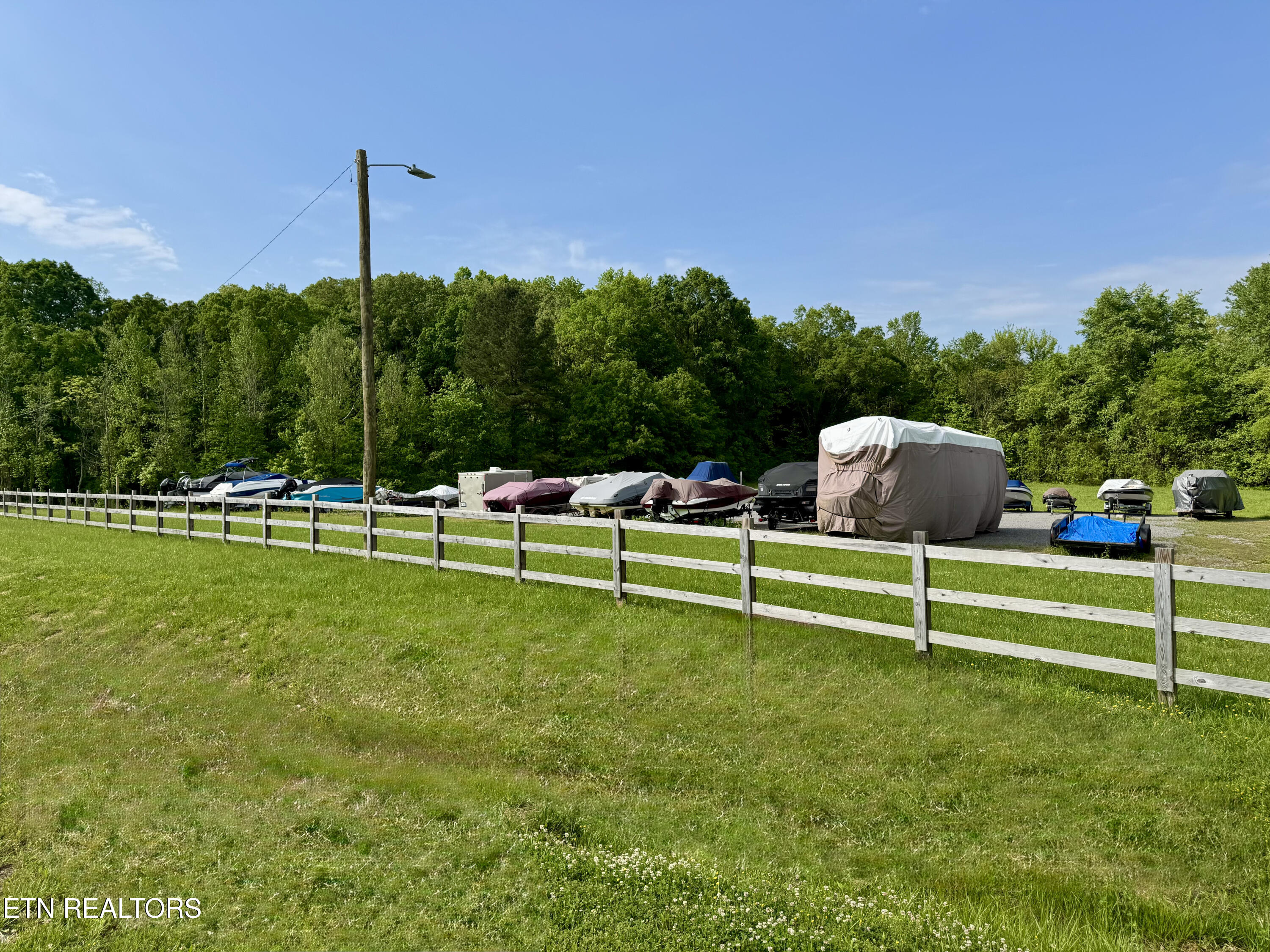 1315 Still Mountain Way Dandridge TN 37725