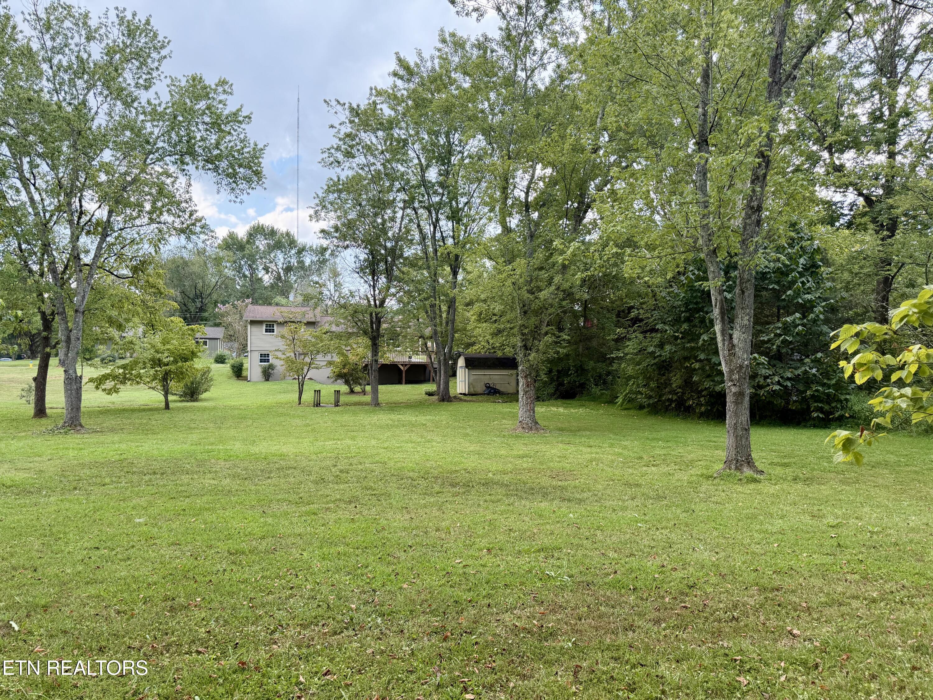1427 Creekwood Drive Knoxville TN 37918