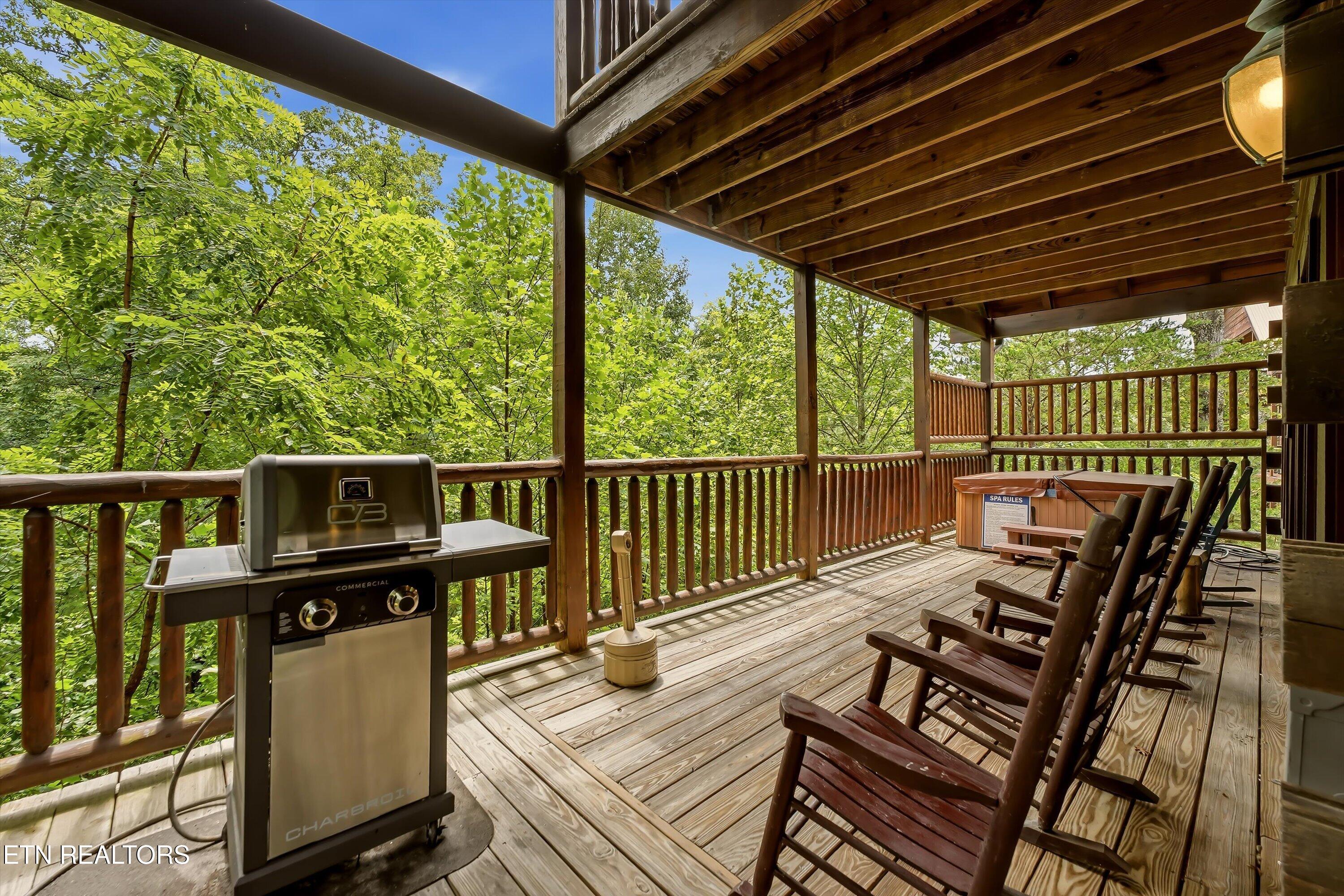 1742 Elk Springs Way Gatlinburg TN 37738