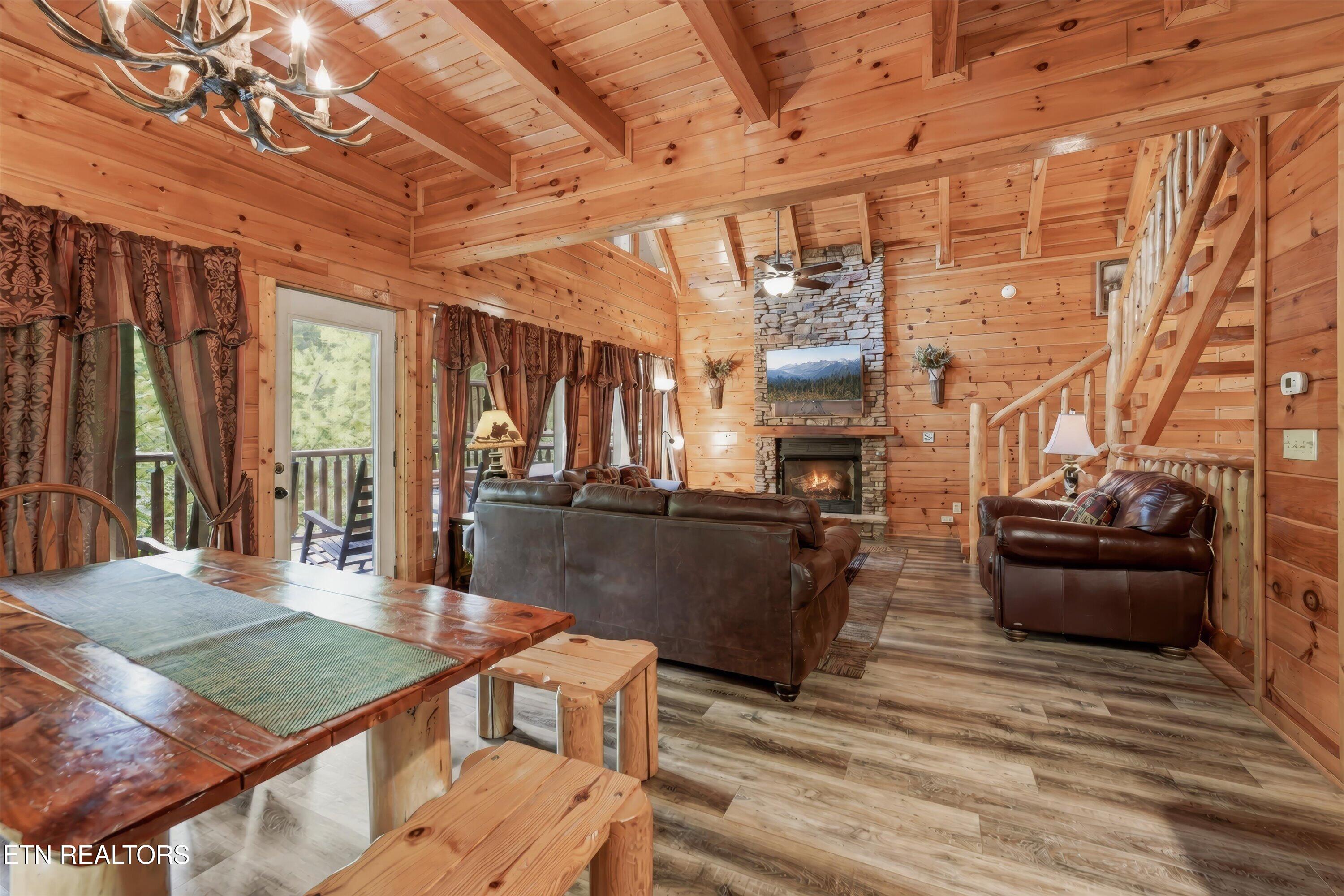 1742 Elk Springs Way Gatlinburg TN 37738