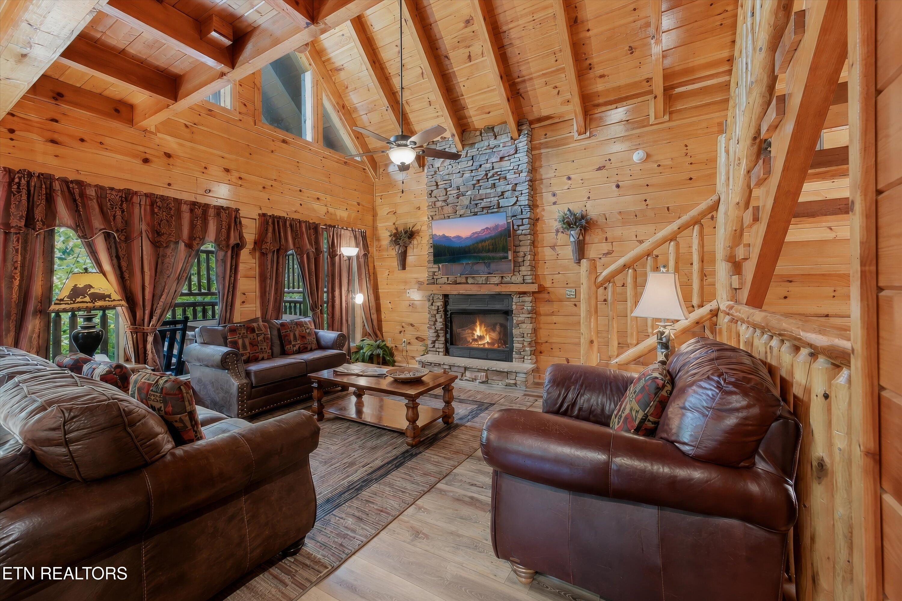 1742 Elk Springs Way Gatlinburg TN 37738