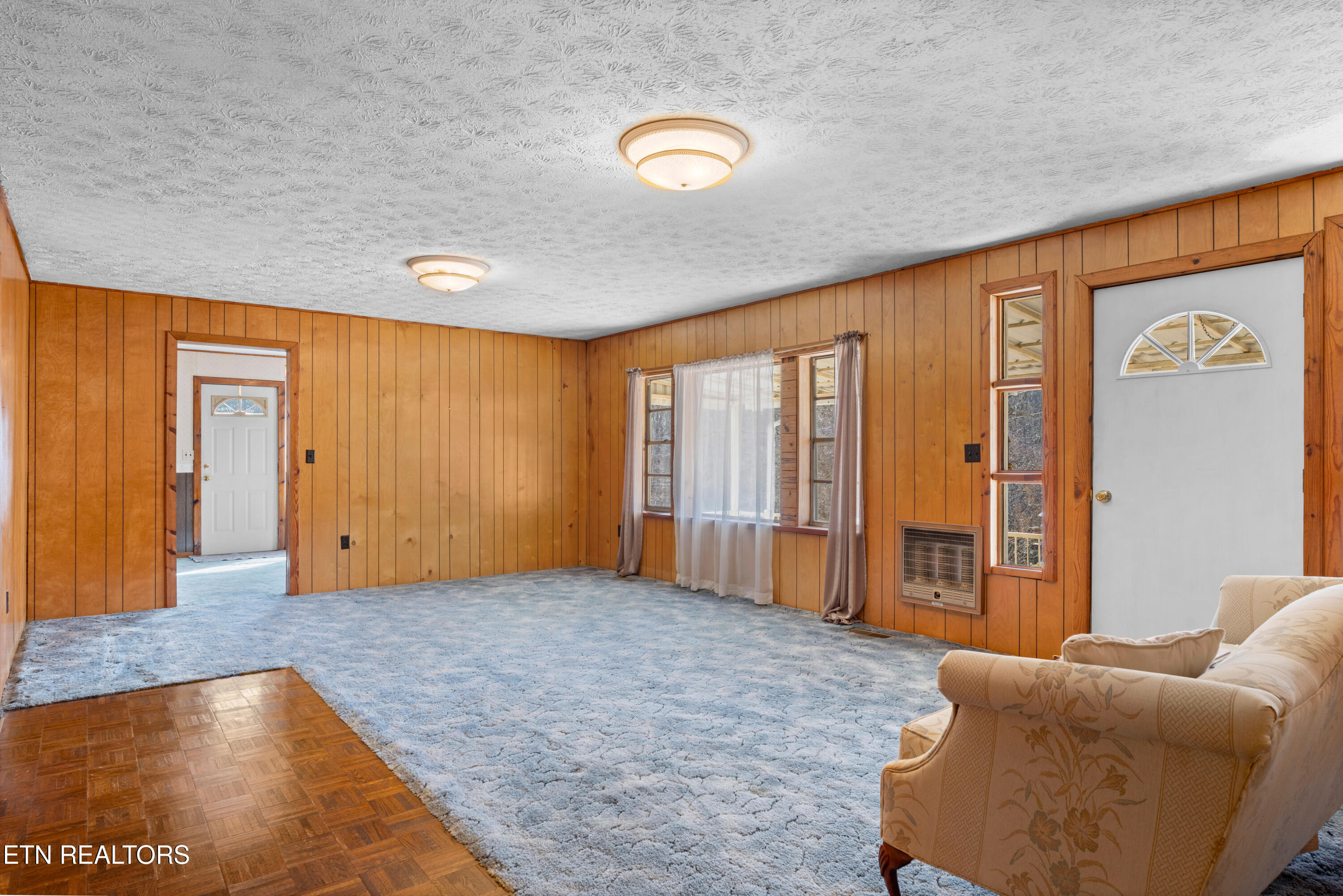 6314 Maloneyville Road Corryton TN 37721