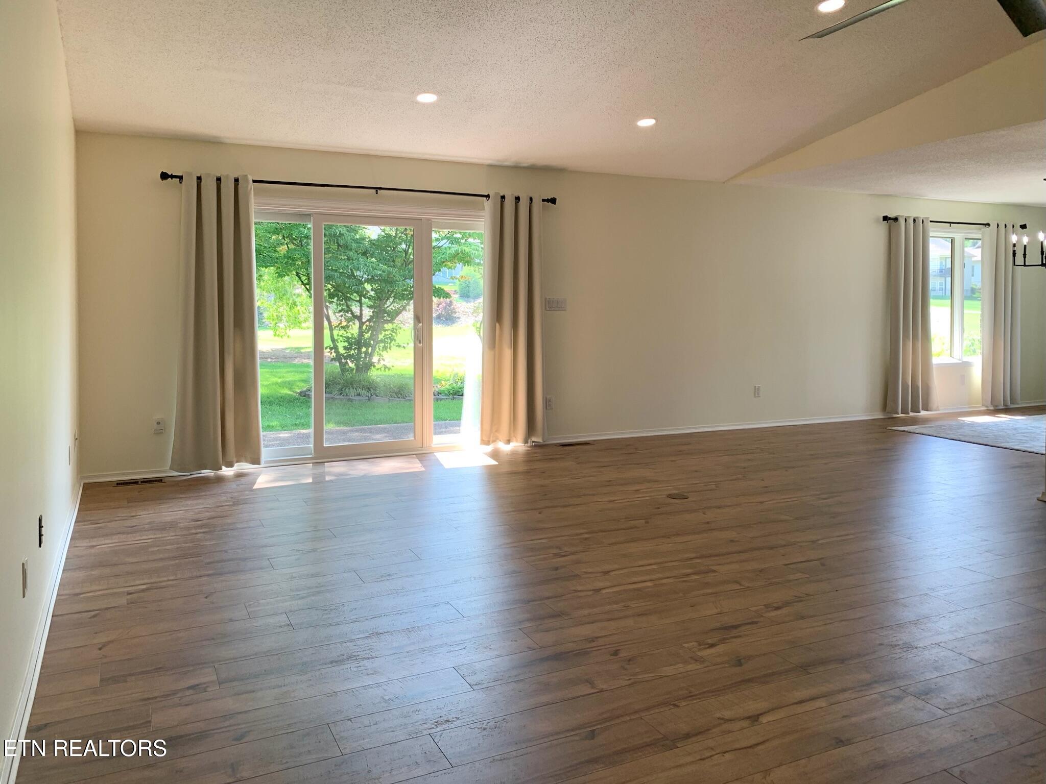 212 Tooweka Lane Loudon TN 37774