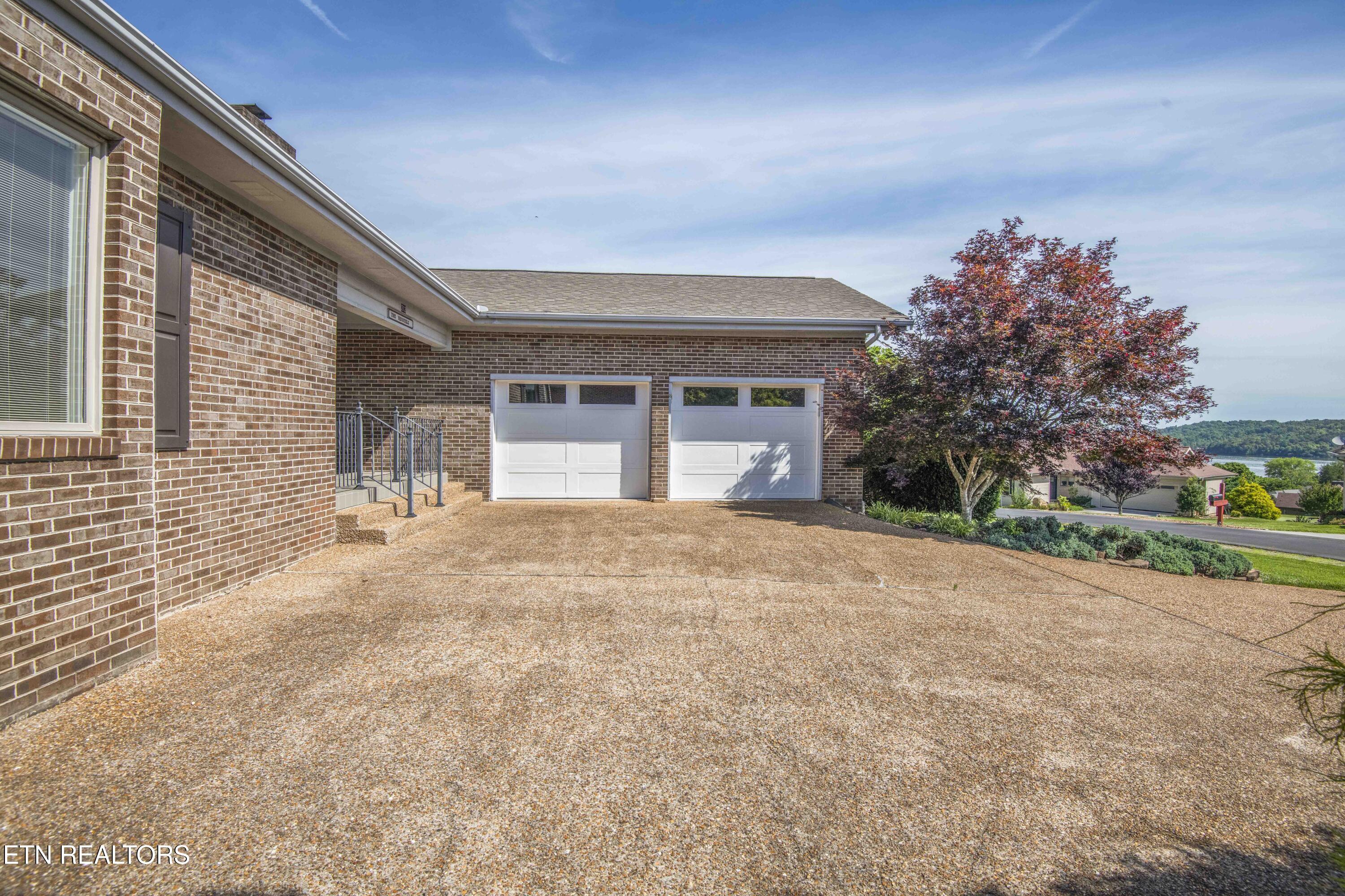 212 Tooweka Lane Loudon TN 37774
