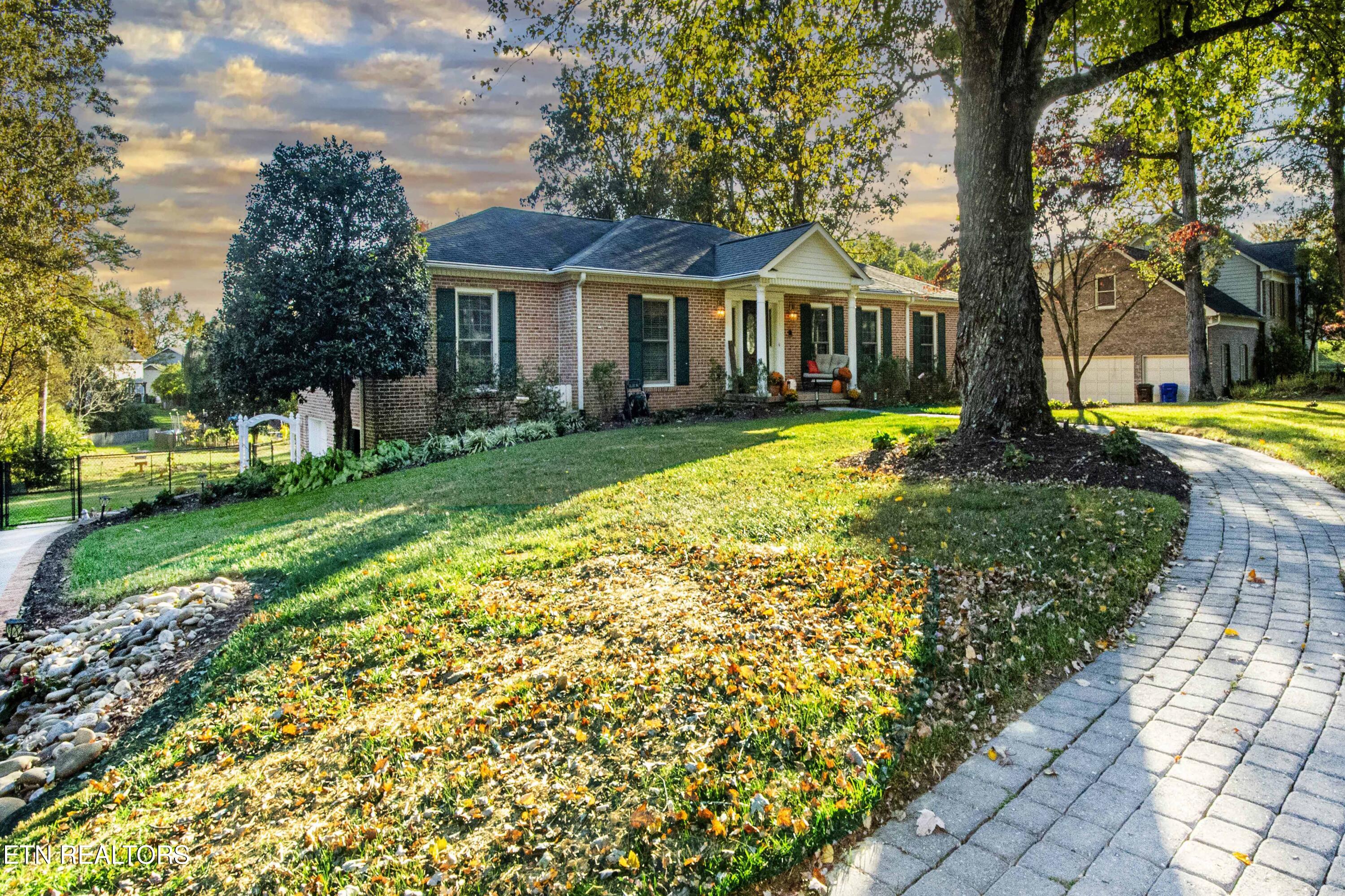 624 Glen Willow Drive Knoxville TN 37934