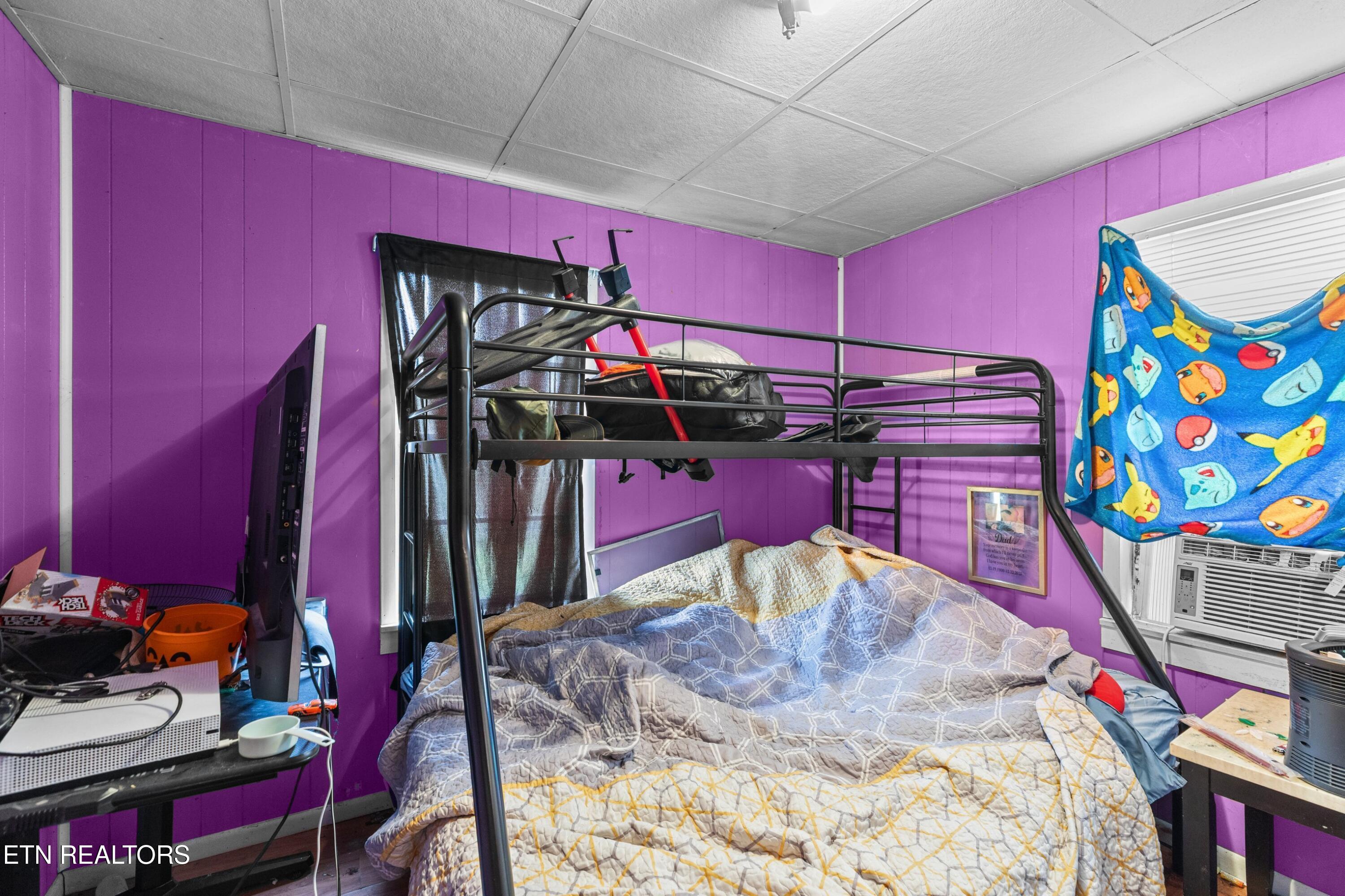 555 Poplar Avenue Jellico TN 37762