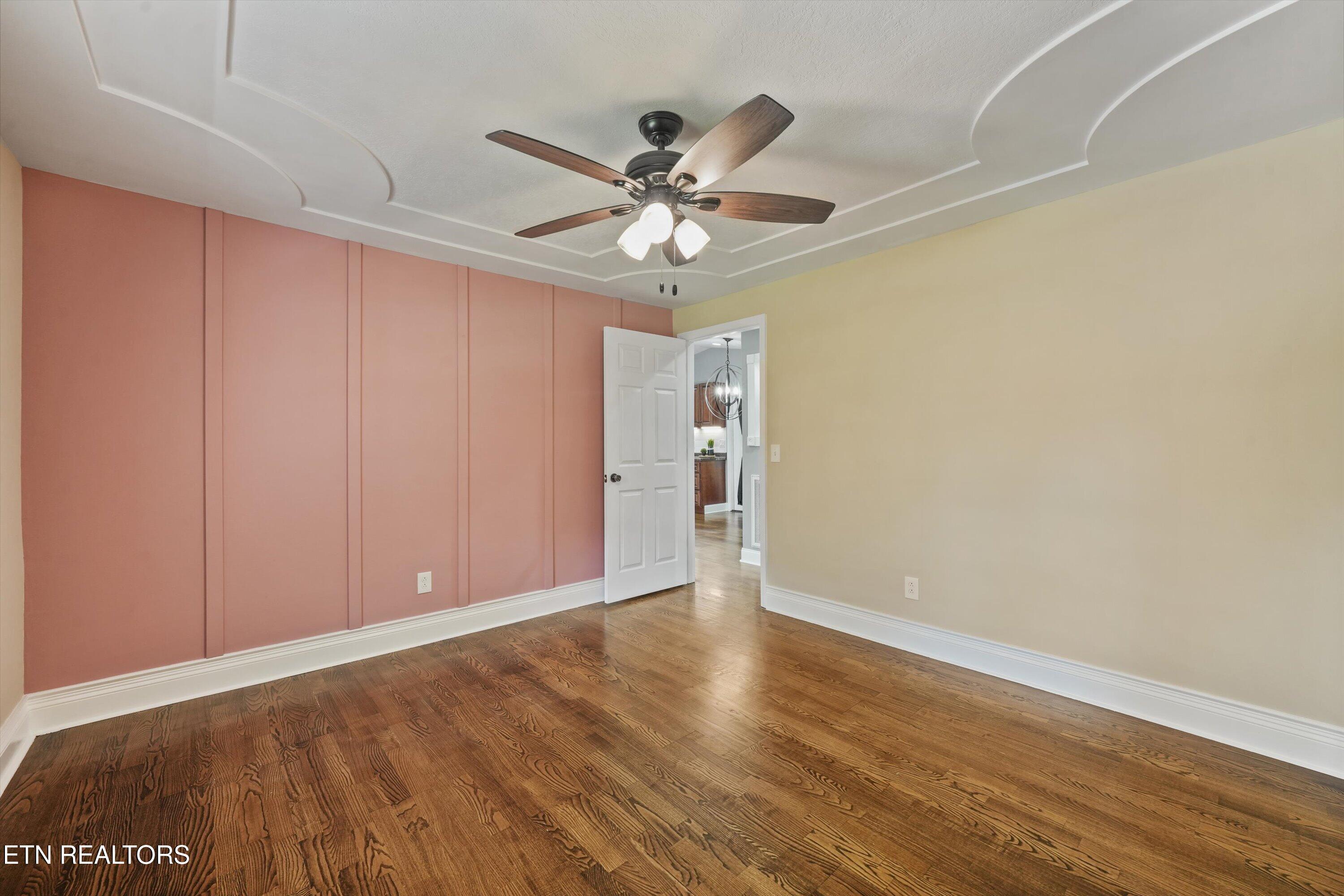 79 Reservoir Road Norris TN 37828