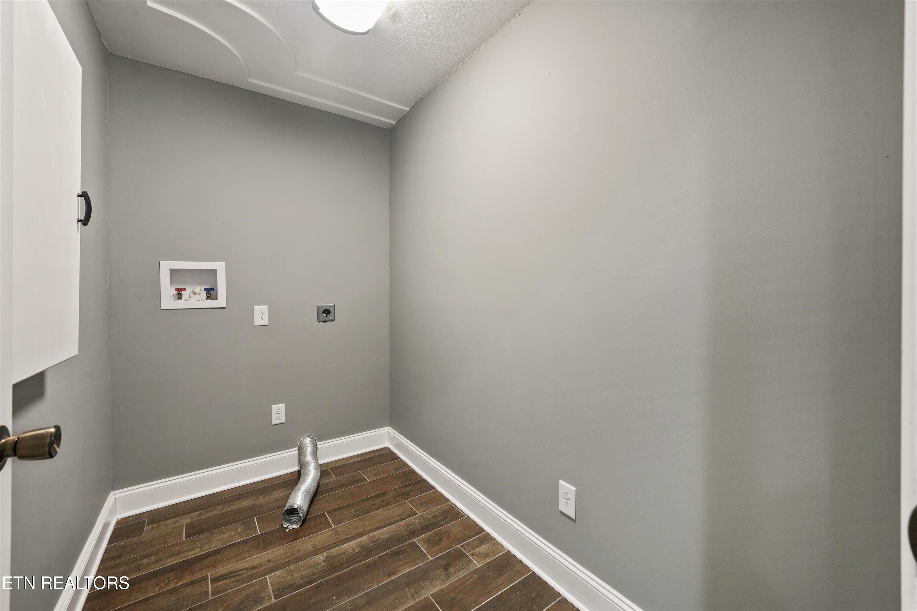 79 Reservoir Road Norris TN 37828