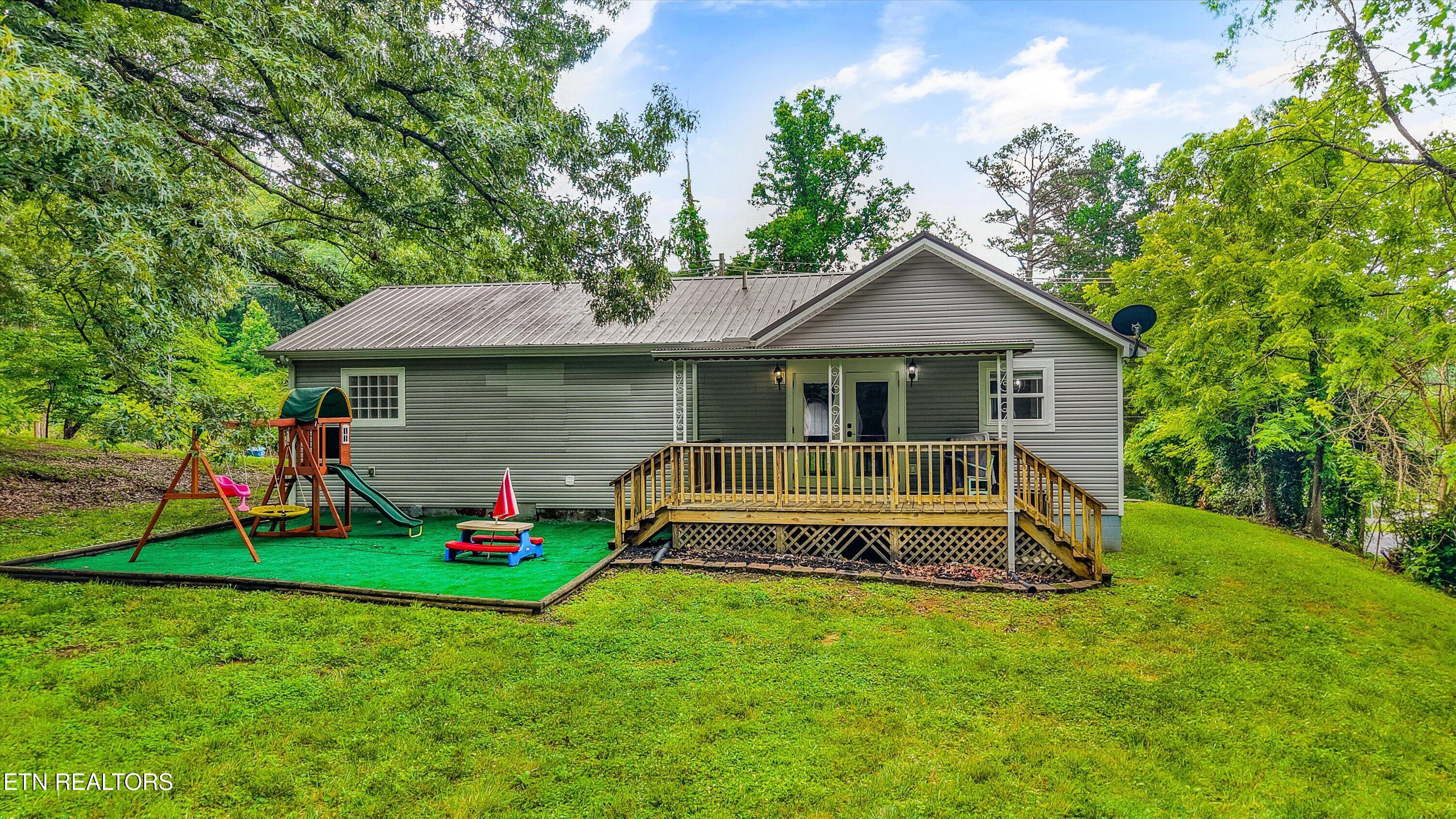 79 Reservoir Road Norris TN 37828