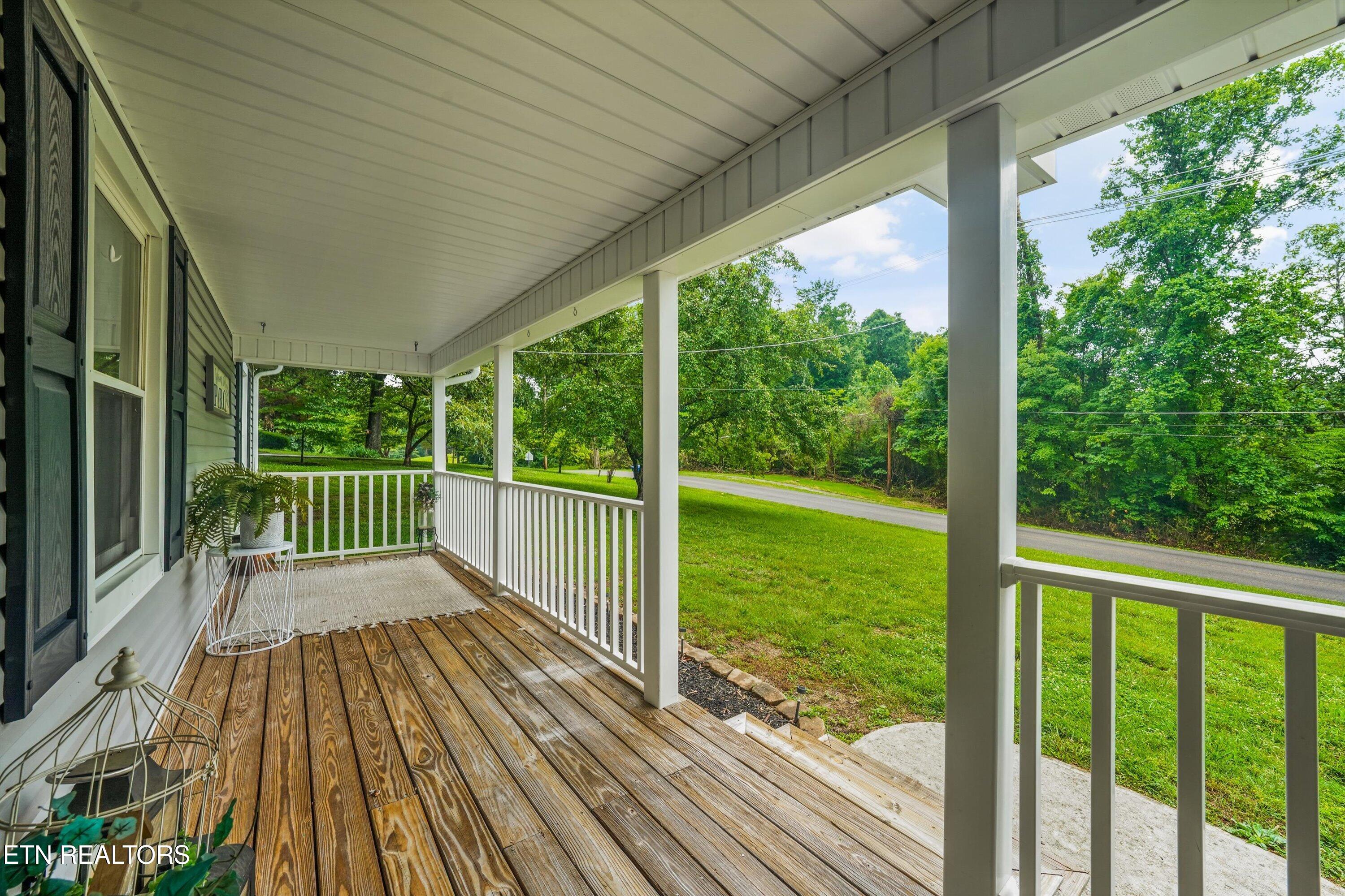 79 Reservoir Road Norris TN 37828