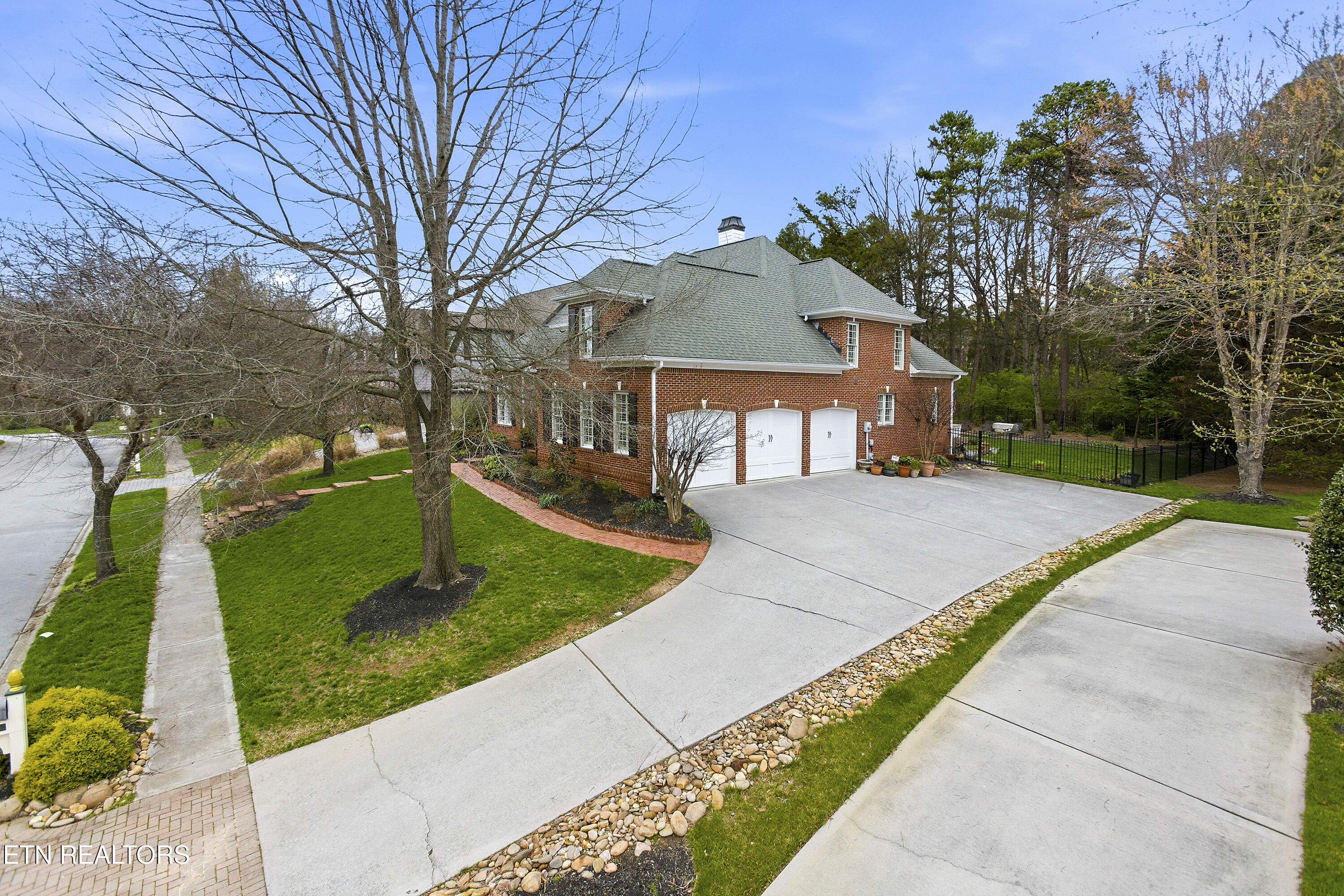 842 Prince George Parish Drive Knoxville TN 37934