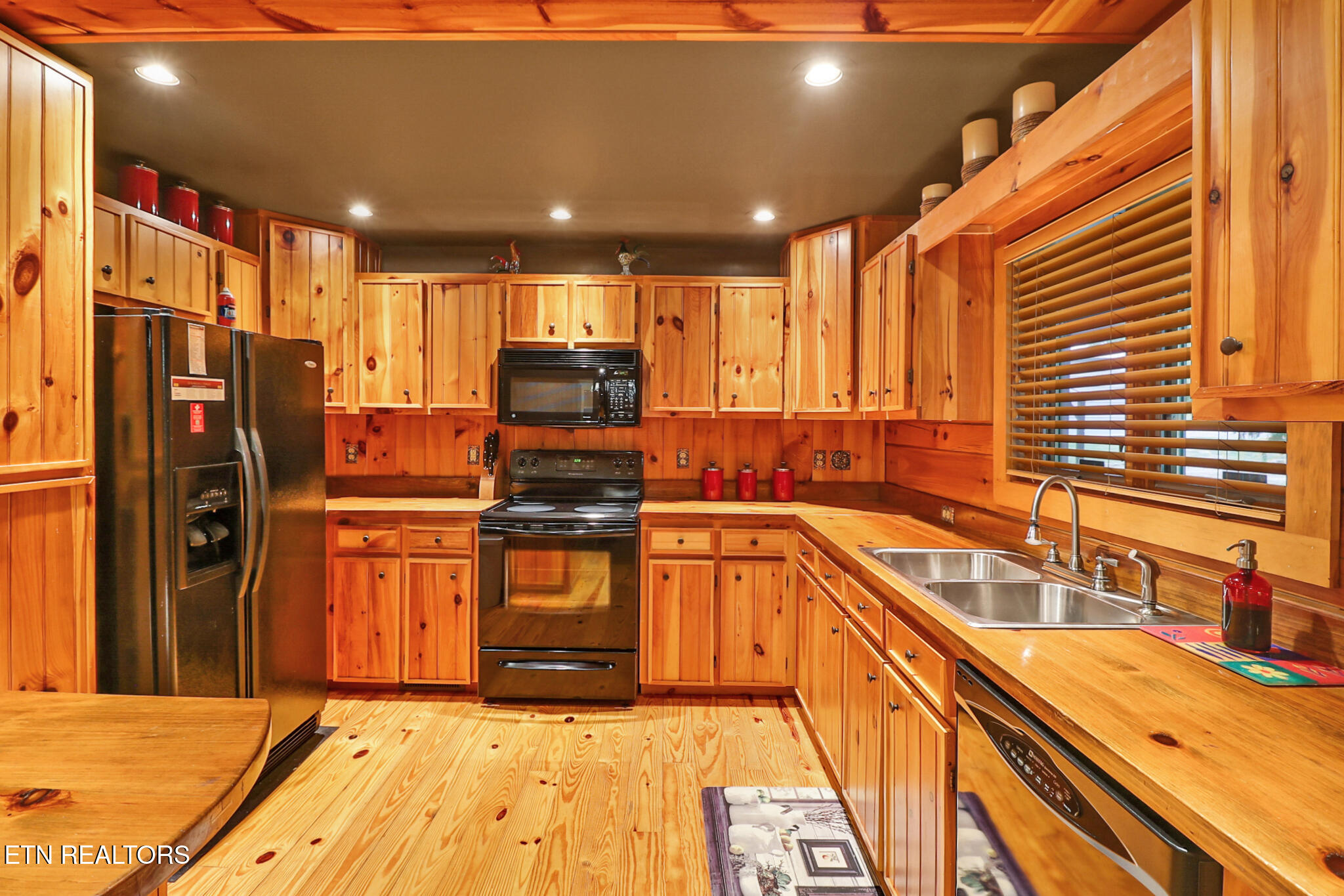 598 Ted Brooks Road Jamestown TN 38556