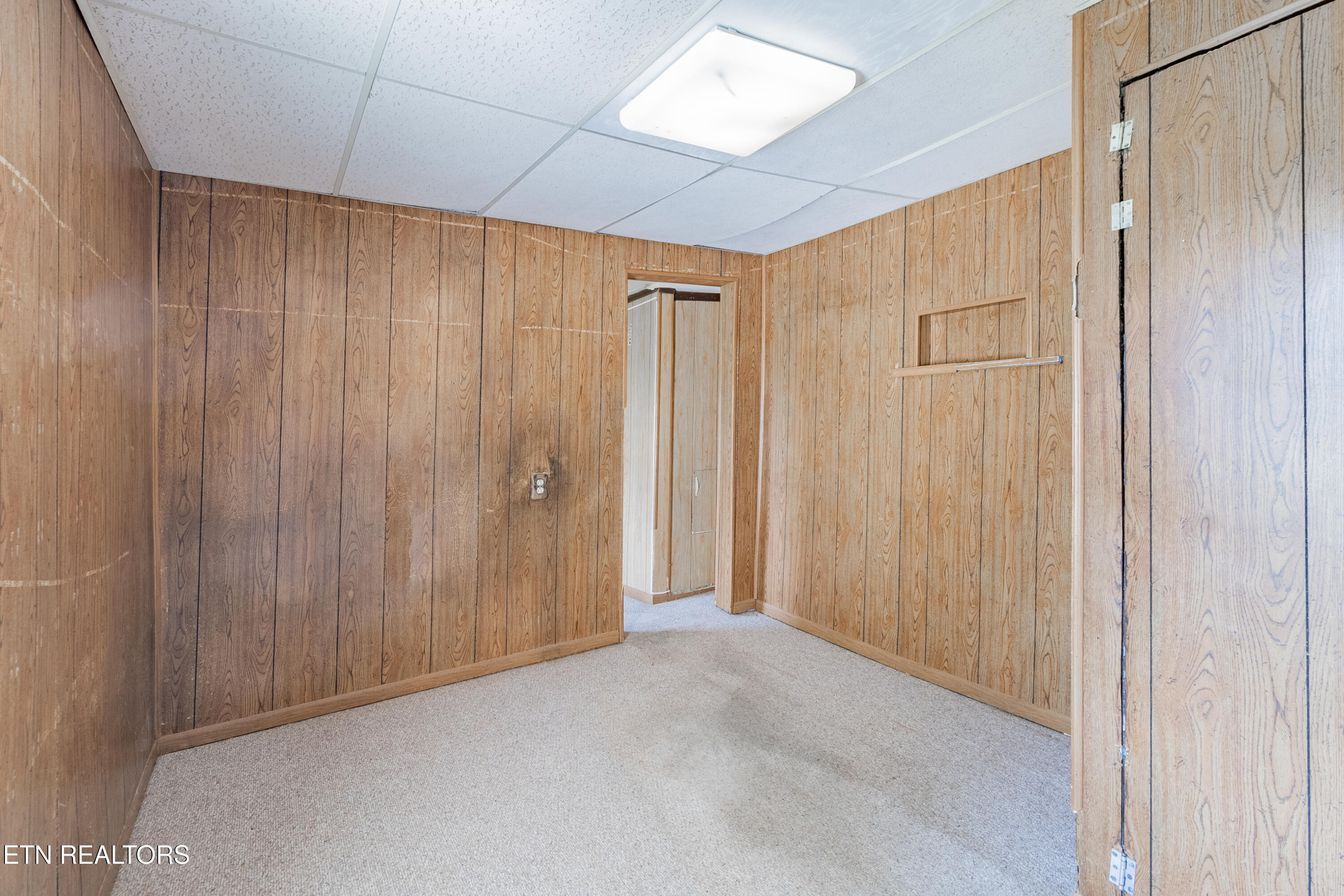 1812 Brook Avenue Maryville TN 37801