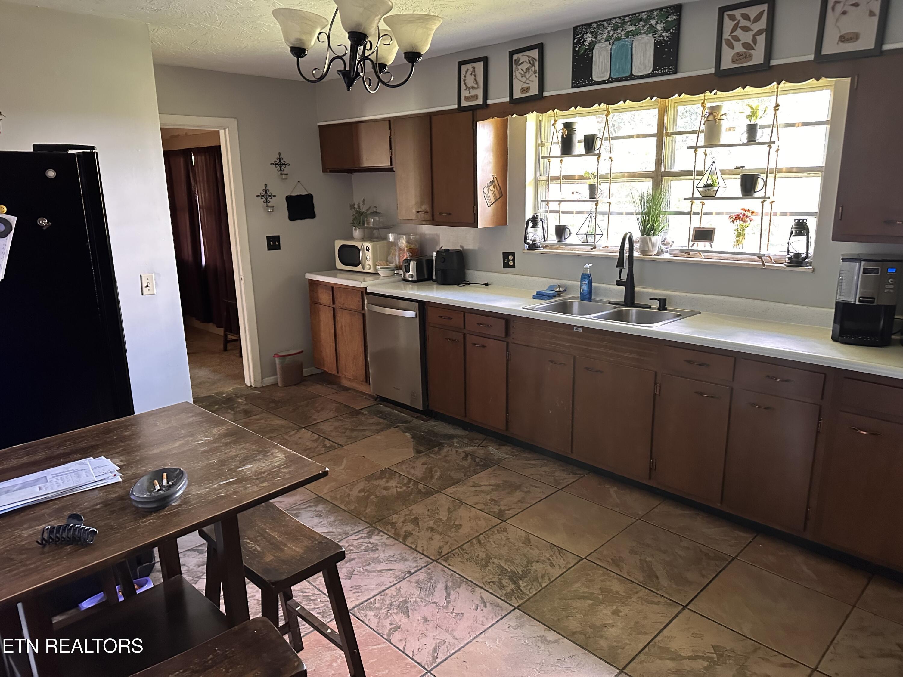1019 Green Acres Drive Jefferson City TN 37760