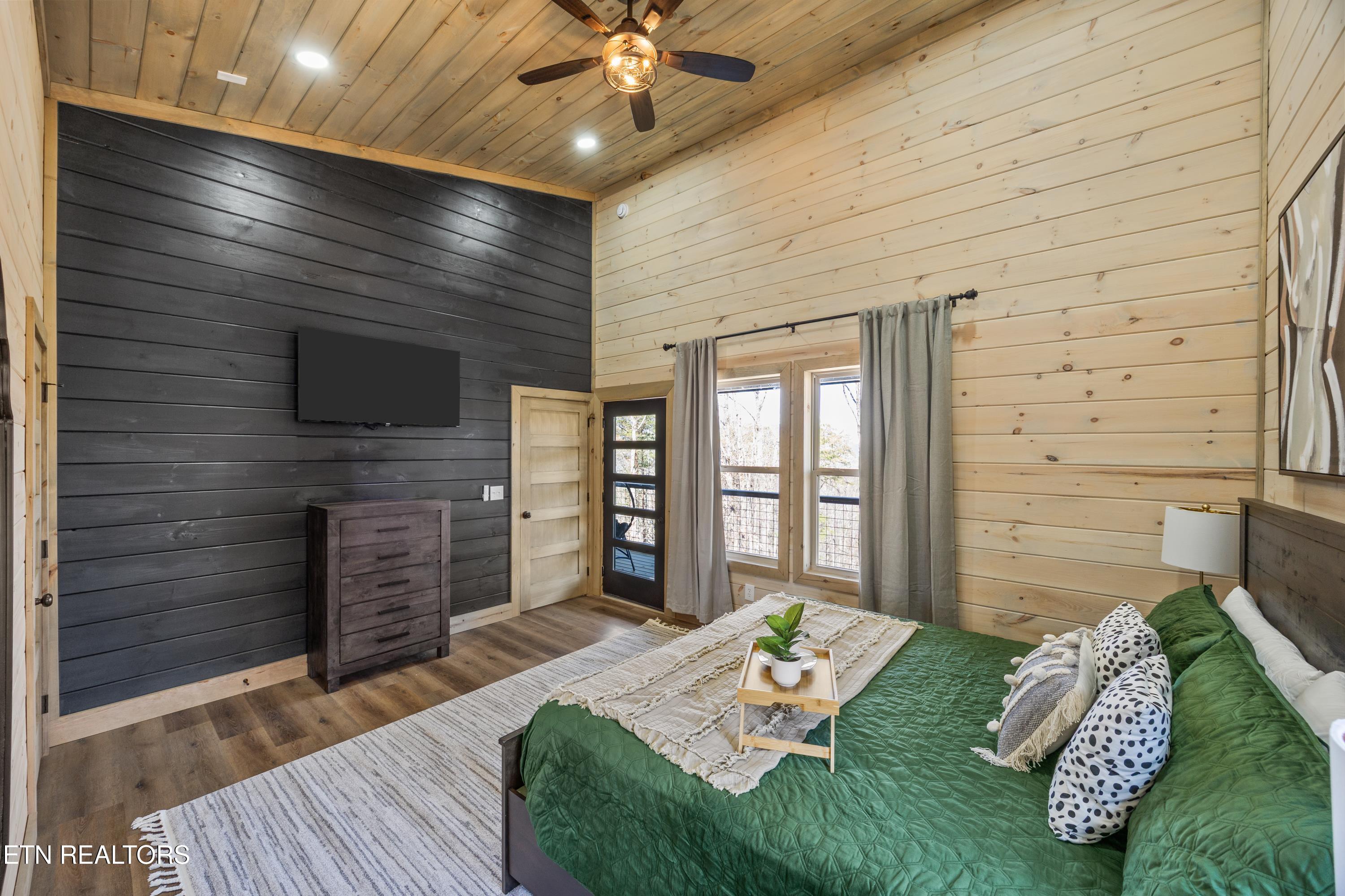 3244 Emerald Springs Loop Sevierville TN 37862