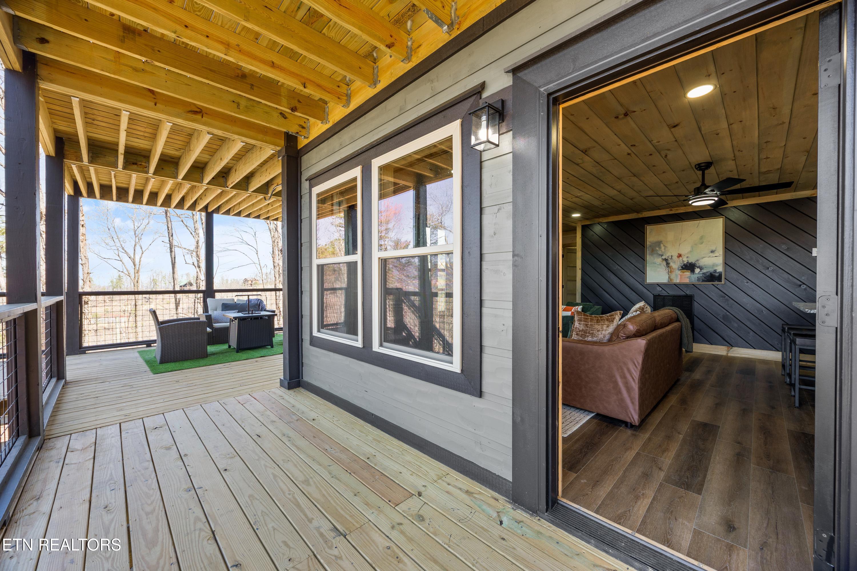 3244 Emerald Springs Loop Sevierville TN 37862