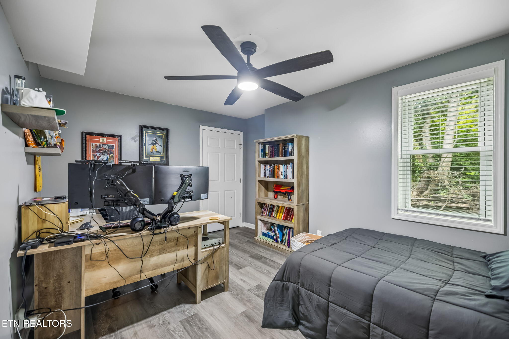 212 Oak Street Clinton TN 37716