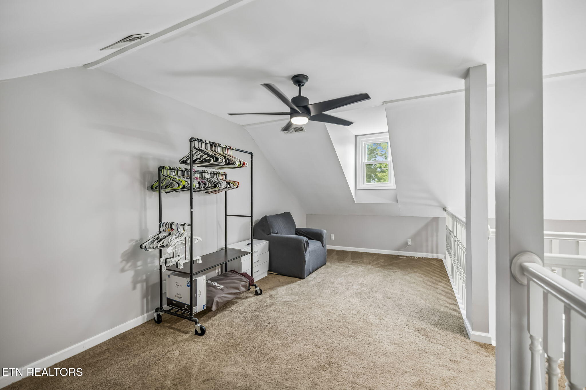 212 Oak Street Clinton TN 37716