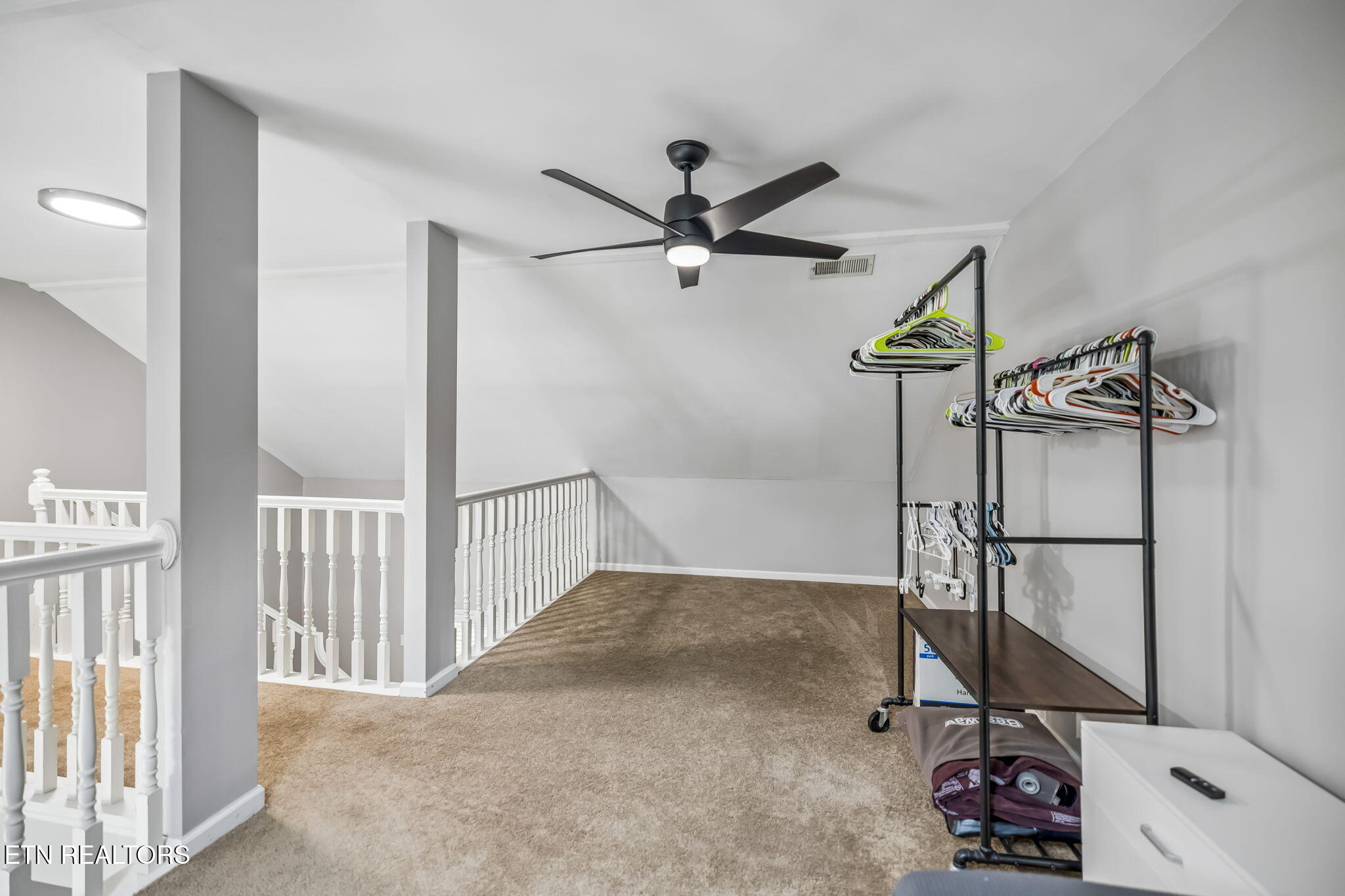 212 Oak Street Clinton TN 37716