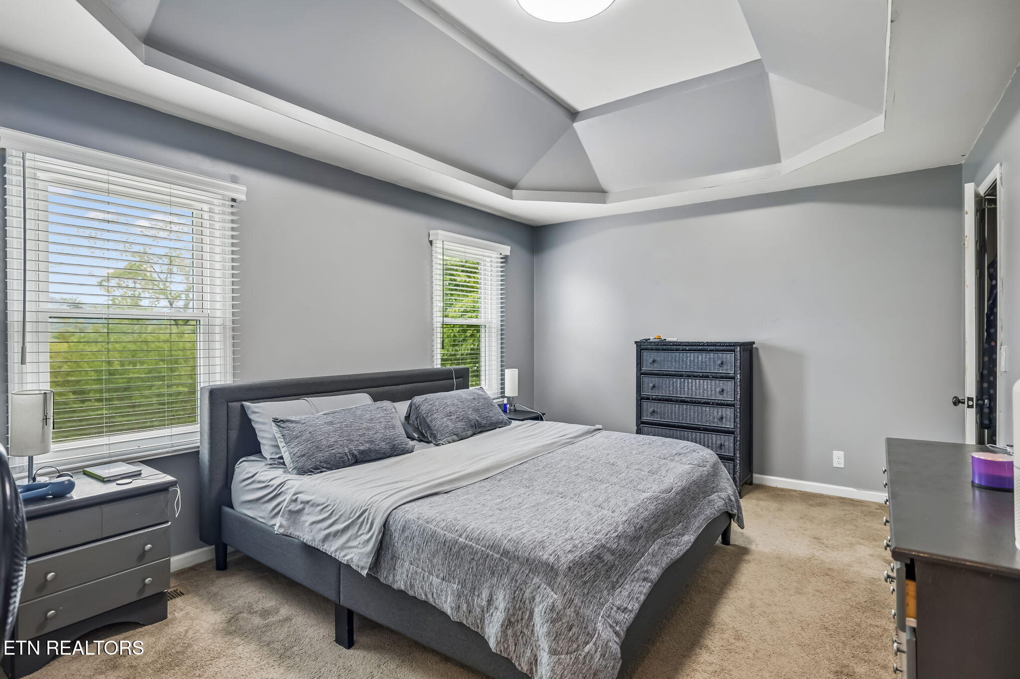 212 Oak Street Clinton TN 37716