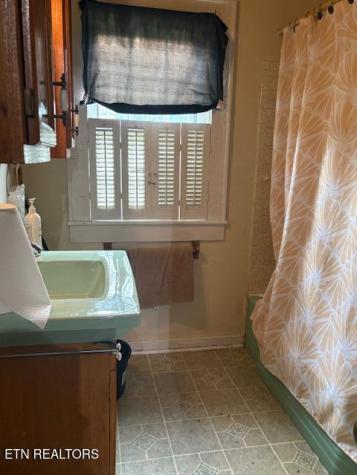 116 Chilhowee Court Knoxville TN 37914