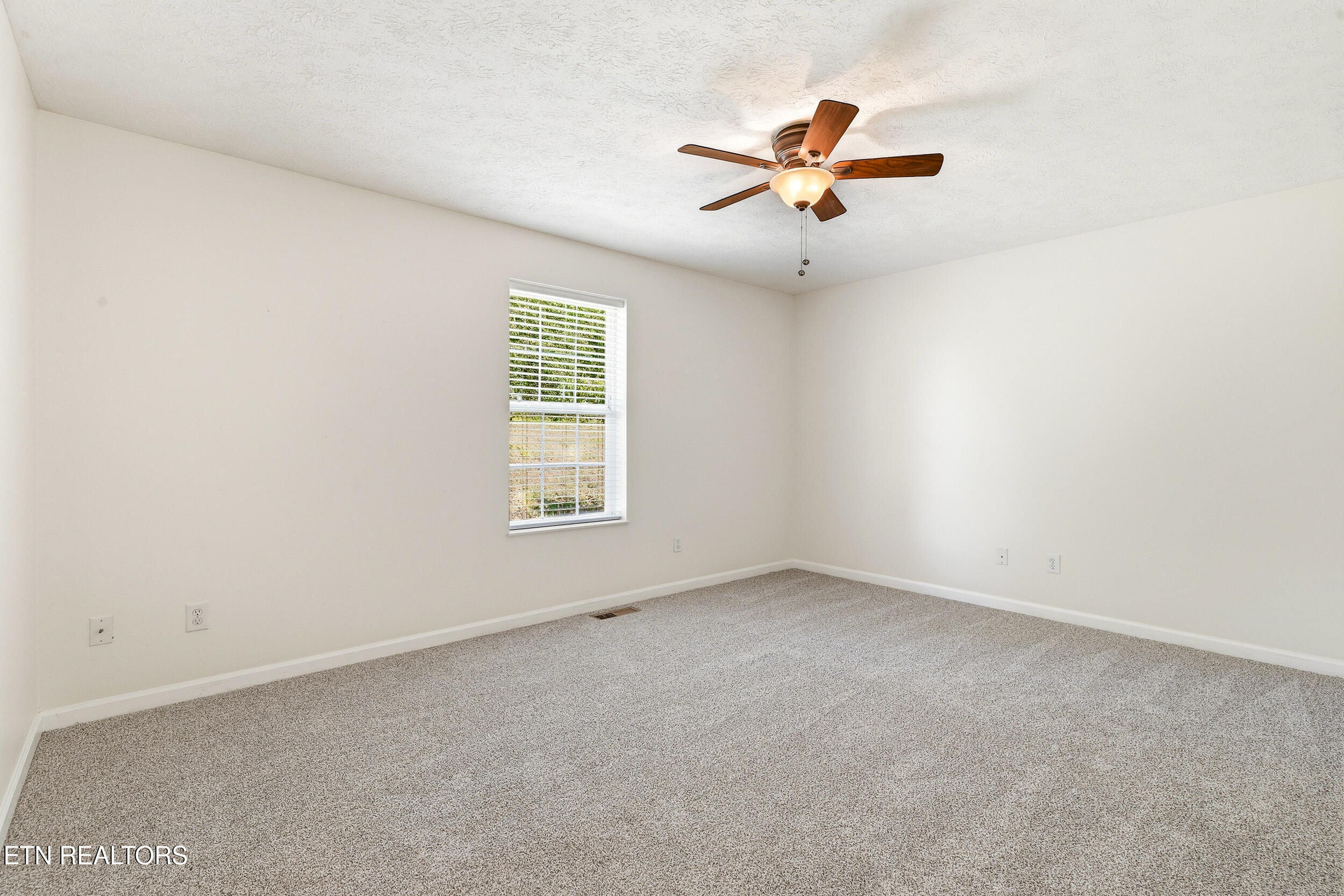 1690 River Bend Road Sevierville TN 37876