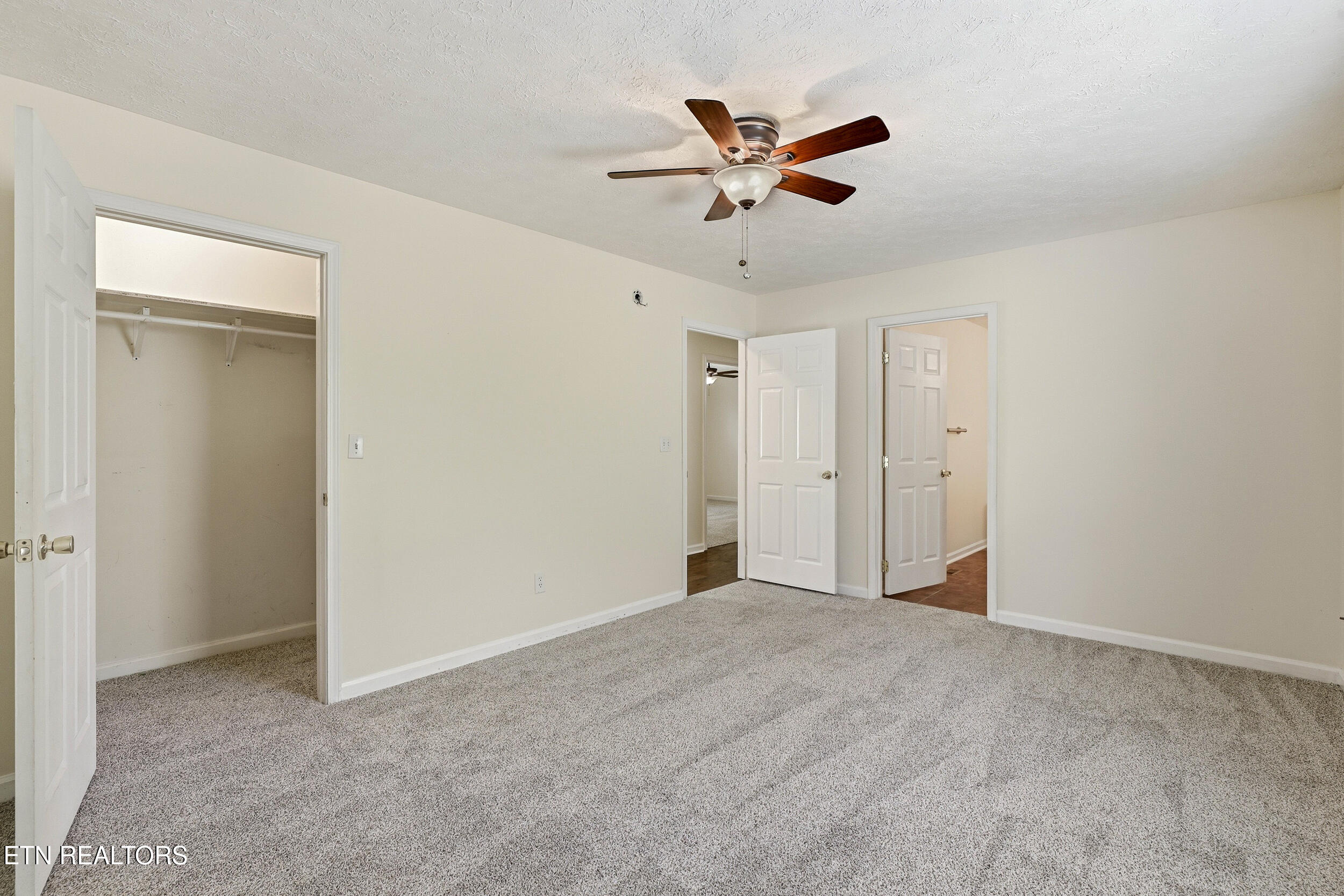 1690 River Bend Road Sevierville TN 37876