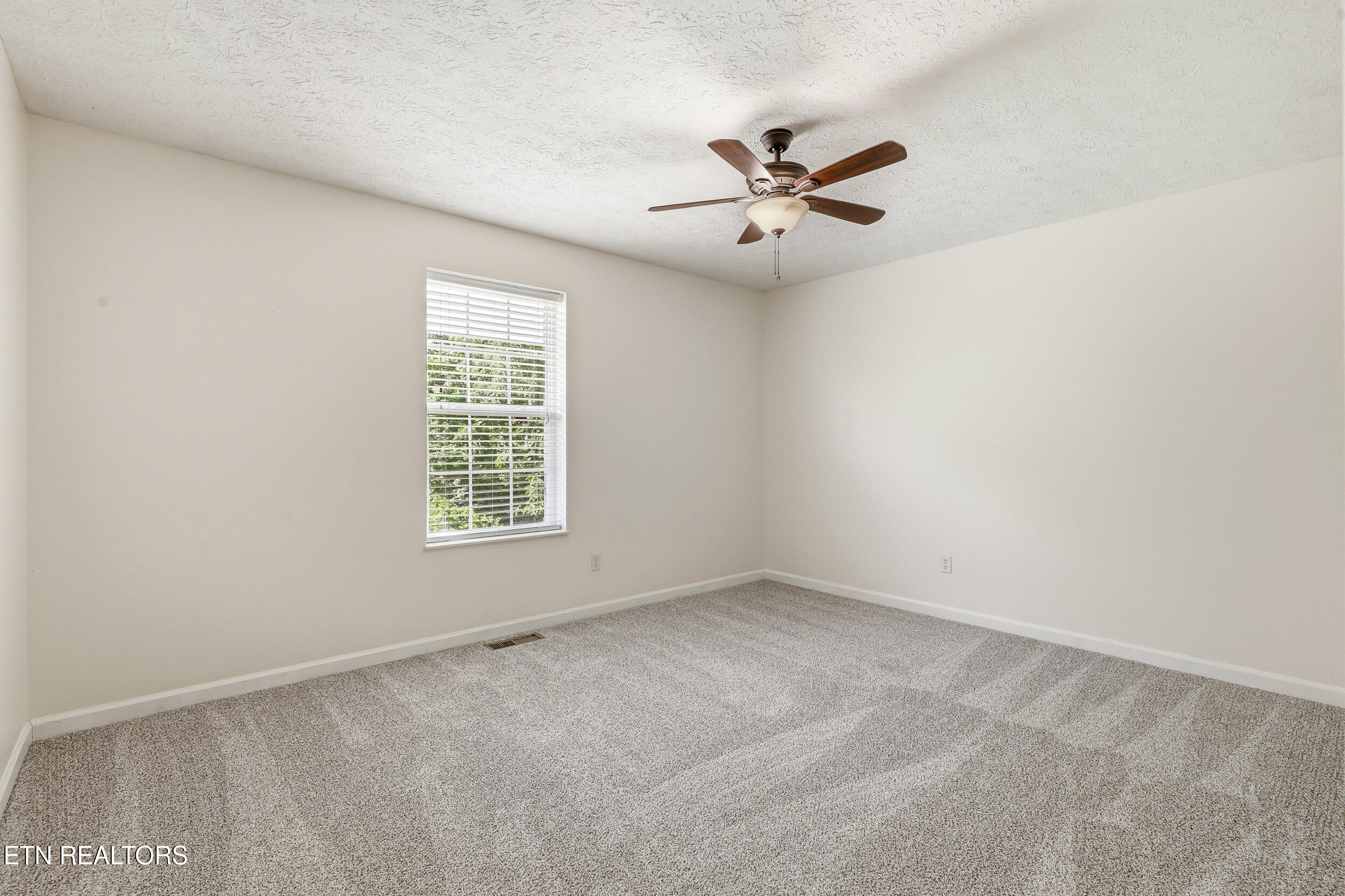 1690 River Bend Road Sevierville TN 37876