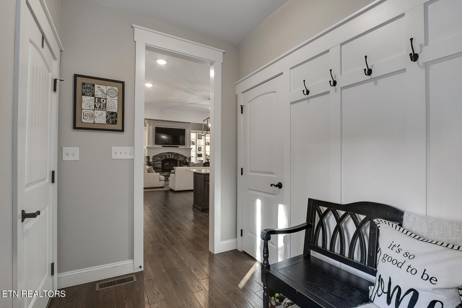 206 Atoka Place Loudon TN 37774