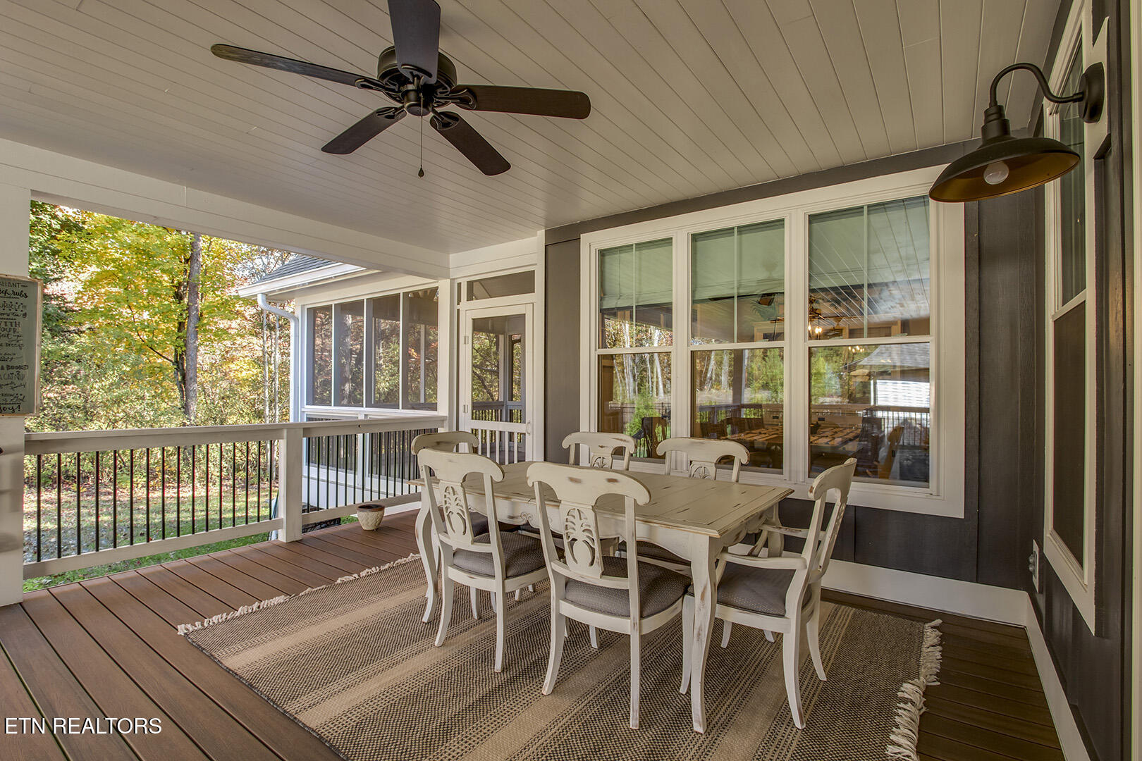 206 Atoka Place Loudon TN 37774