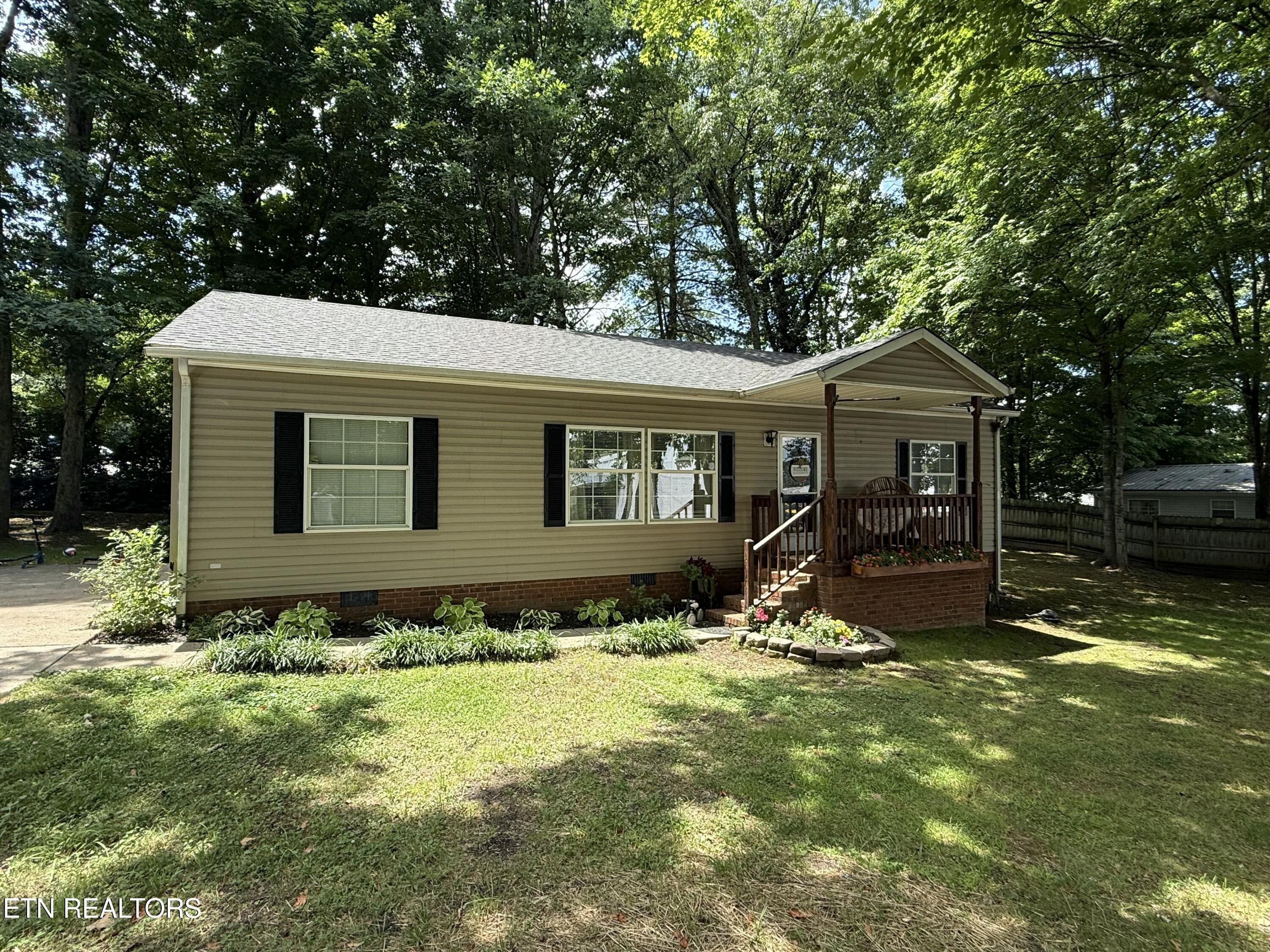 102 Sage Street Athens TN 37303