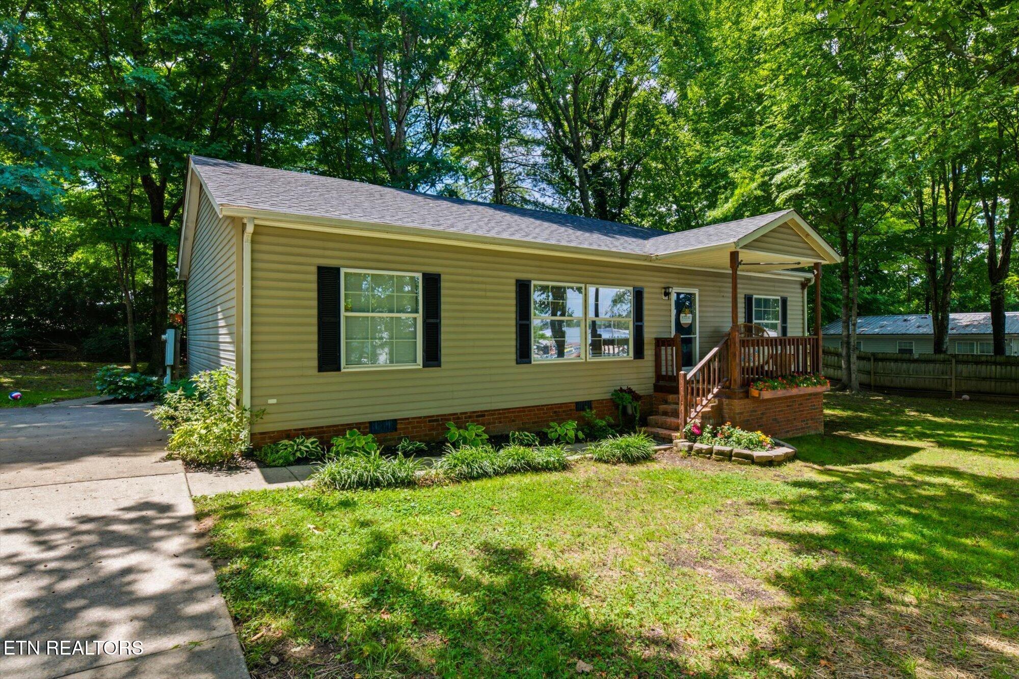 102 Sage Street Athens TN 37303