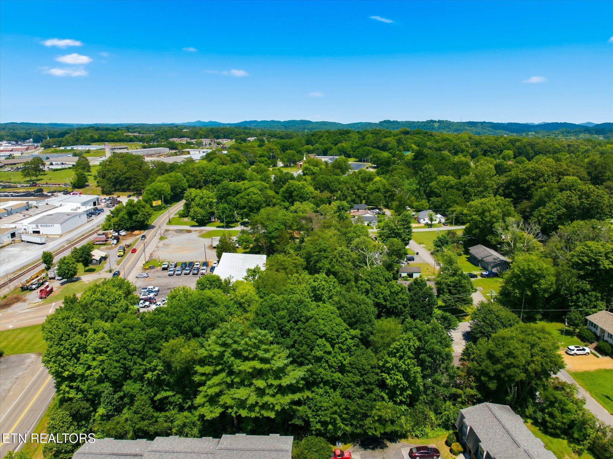102 Sage Street Athens TN 37303