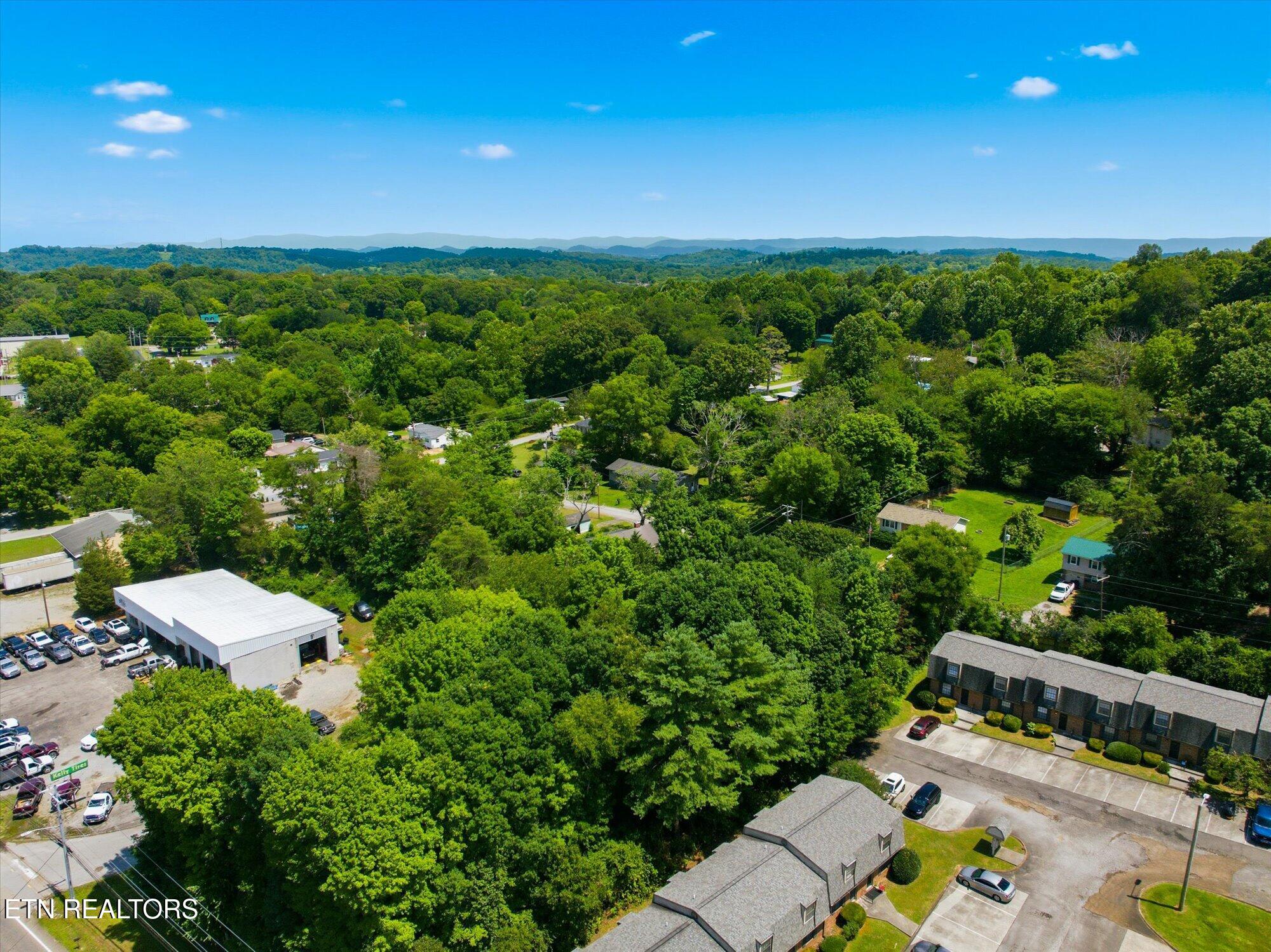 102 Sage Street Athens TN 37303