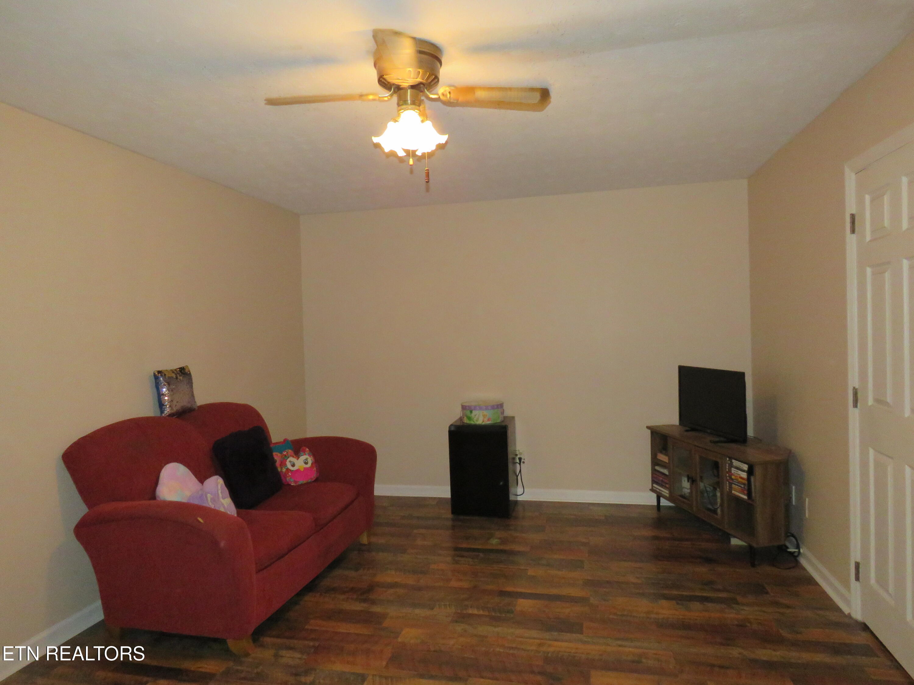 6931 Kings Crossing Way Knoxville TN 37918
