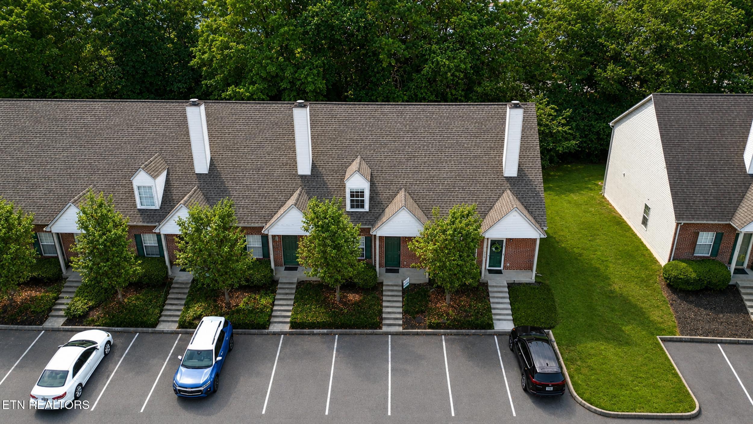 6931 Kings Crossing Way Knoxville TN 37918
