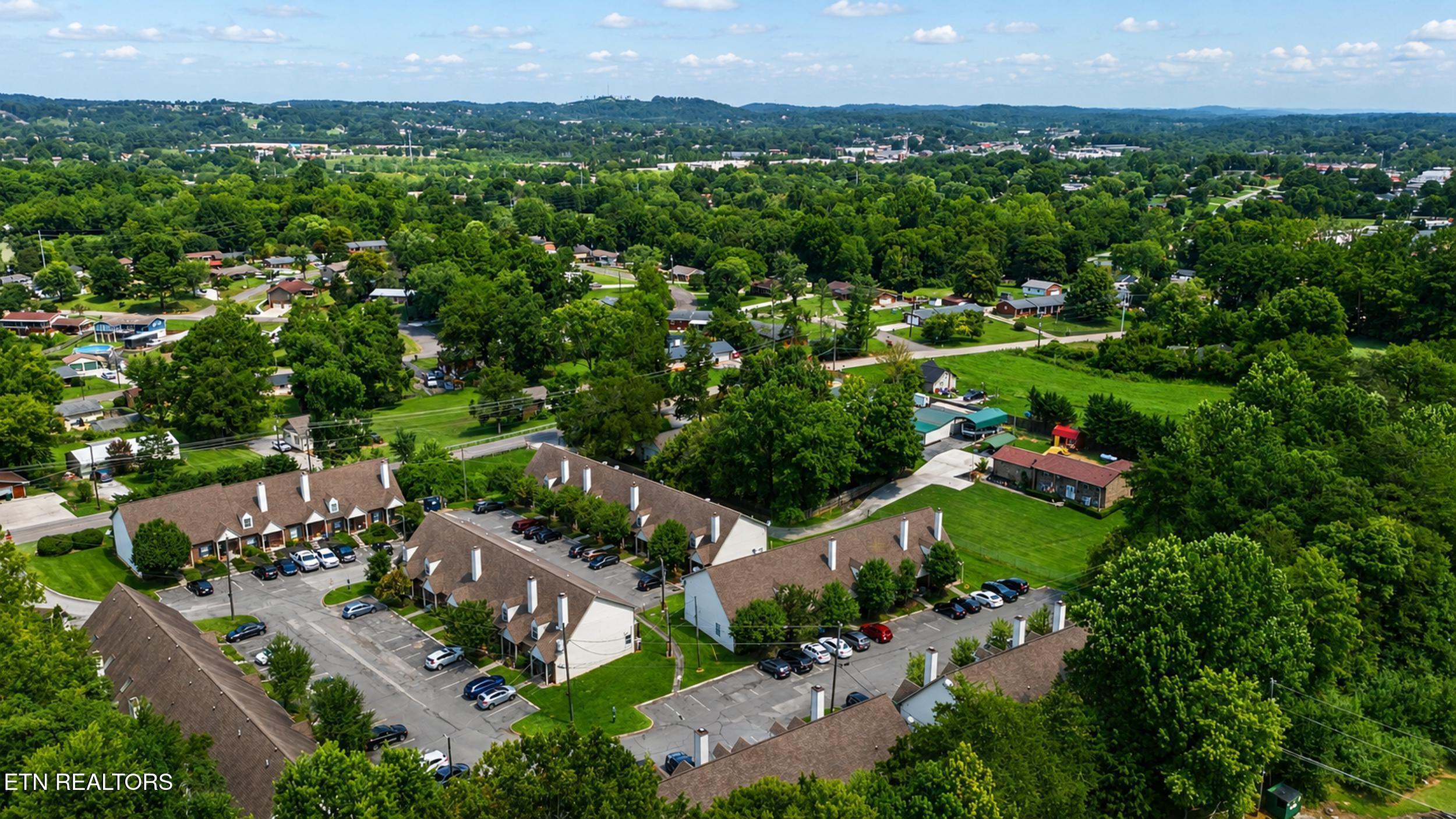6931 Kings Crossing Way Knoxville TN 37918