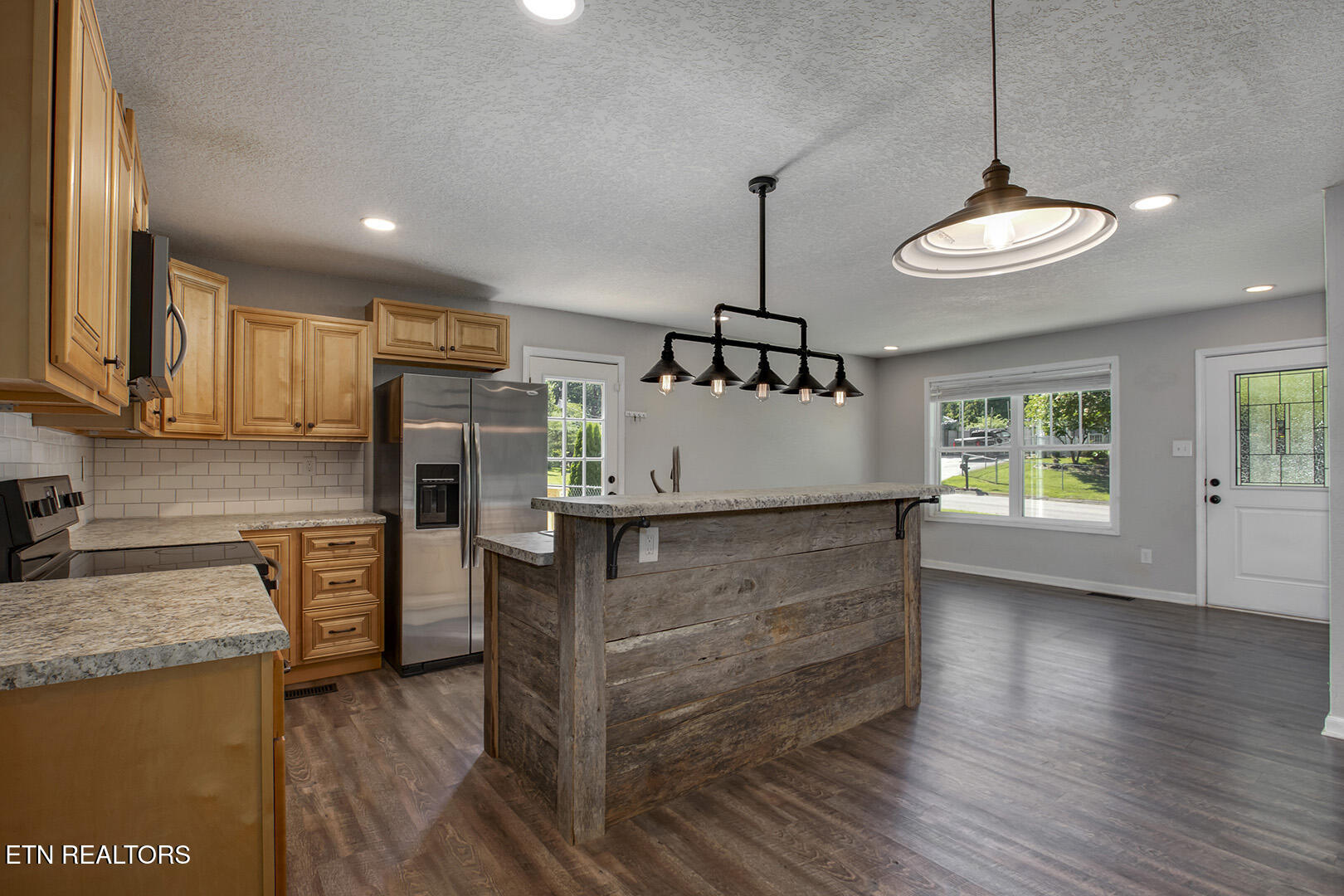 5112 Middle Ridge Lane Knoxville TN 37921