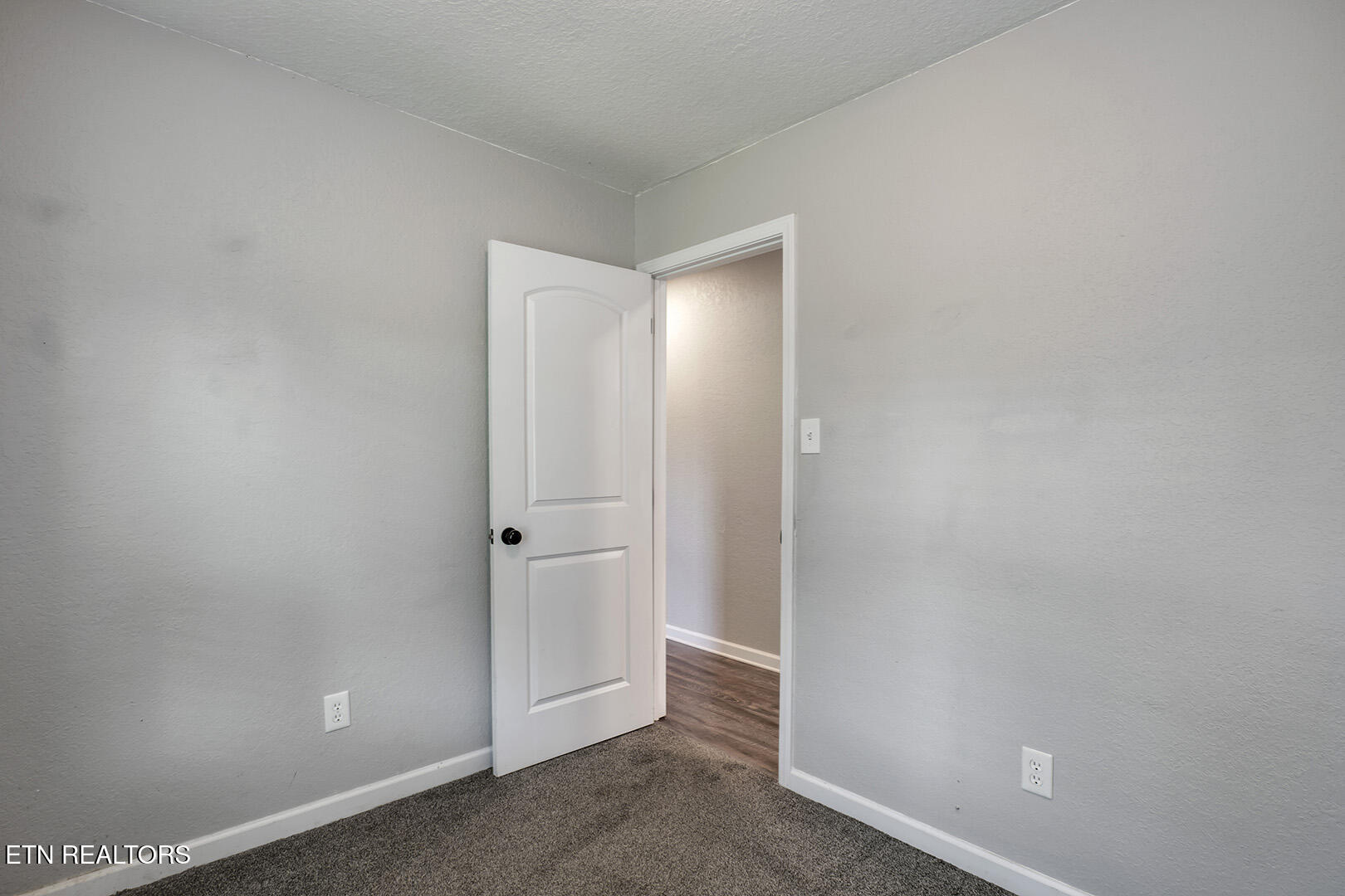 5112 Middle Ridge Lane Knoxville TN 37921