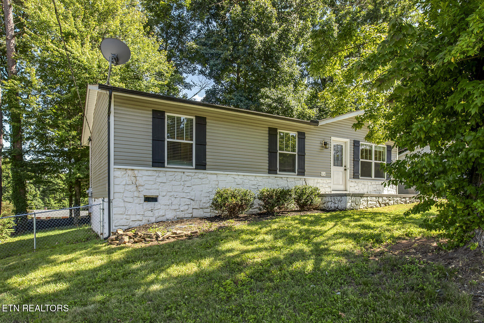 5112 Middle Ridge Lane Knoxville TN 37921