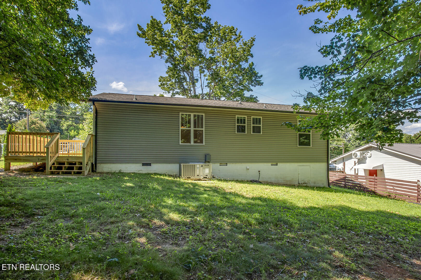 5112 Middle Ridge Lane Knoxville TN 37921