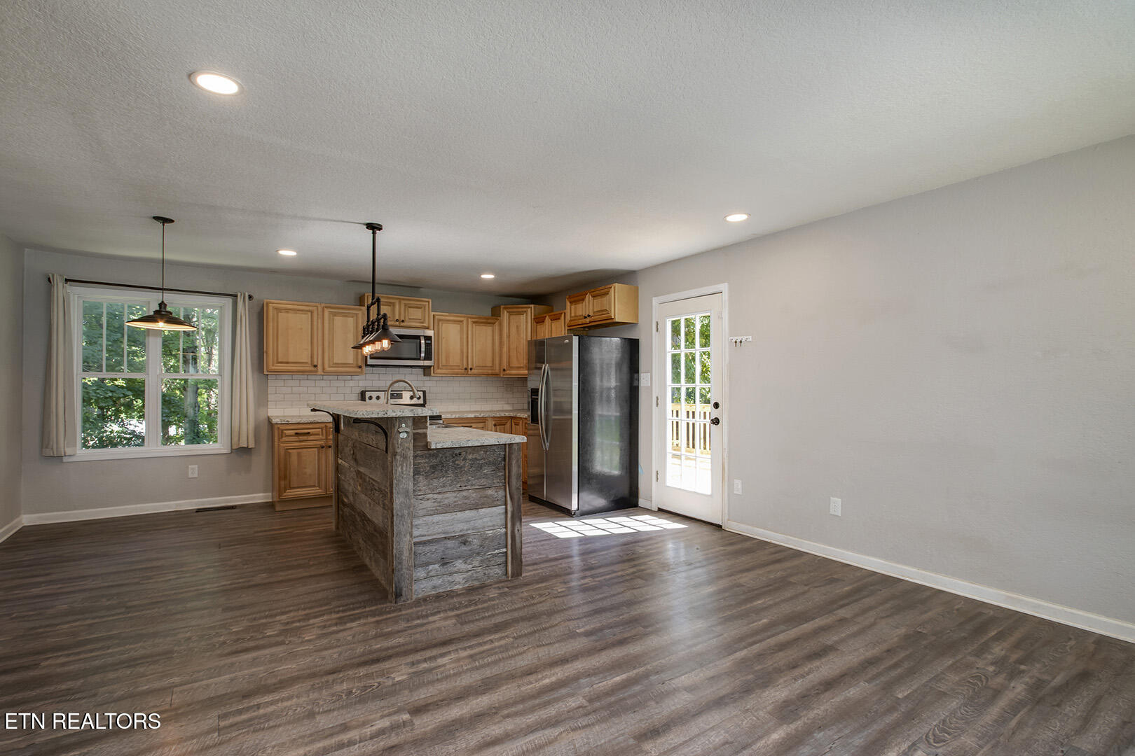 5112 Middle Ridge Lane Knoxville TN 37921