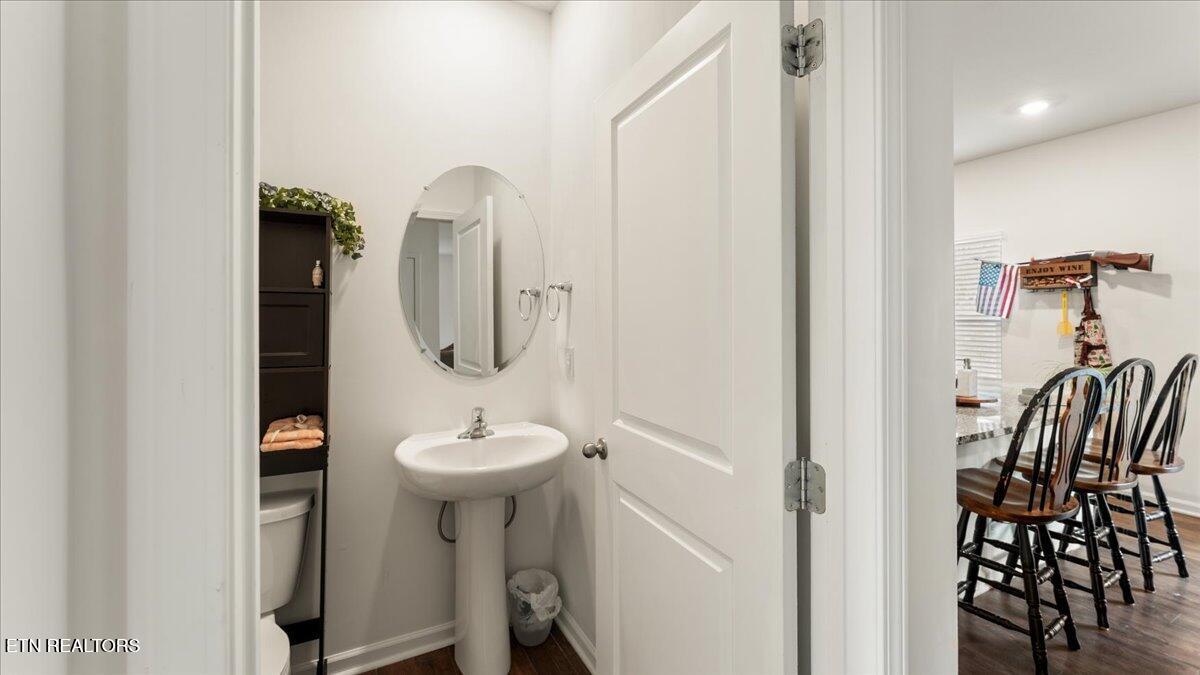 240 Summer Glenn Lane Loudon TN 37774